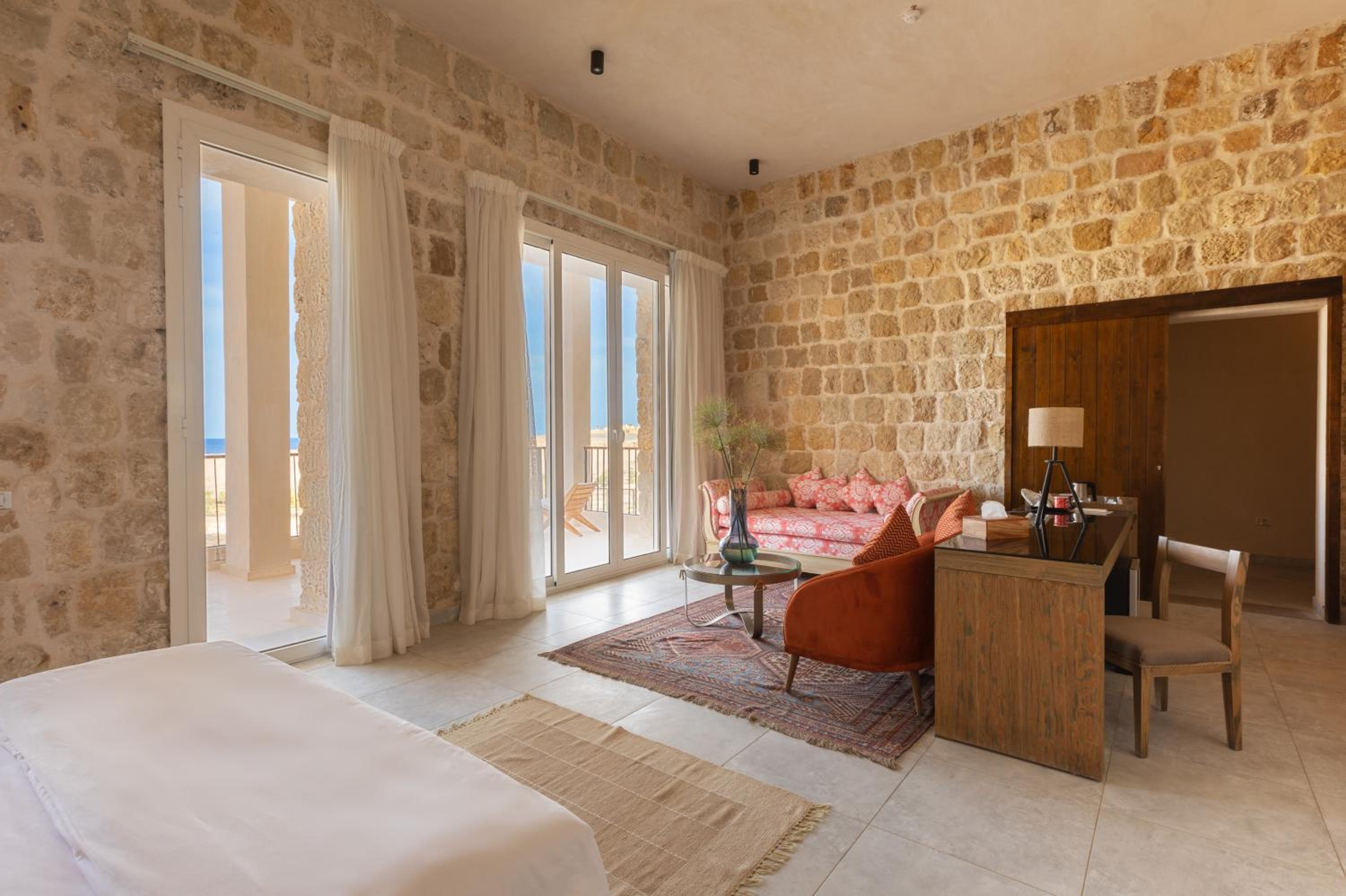 Junior Suite - Photo 9