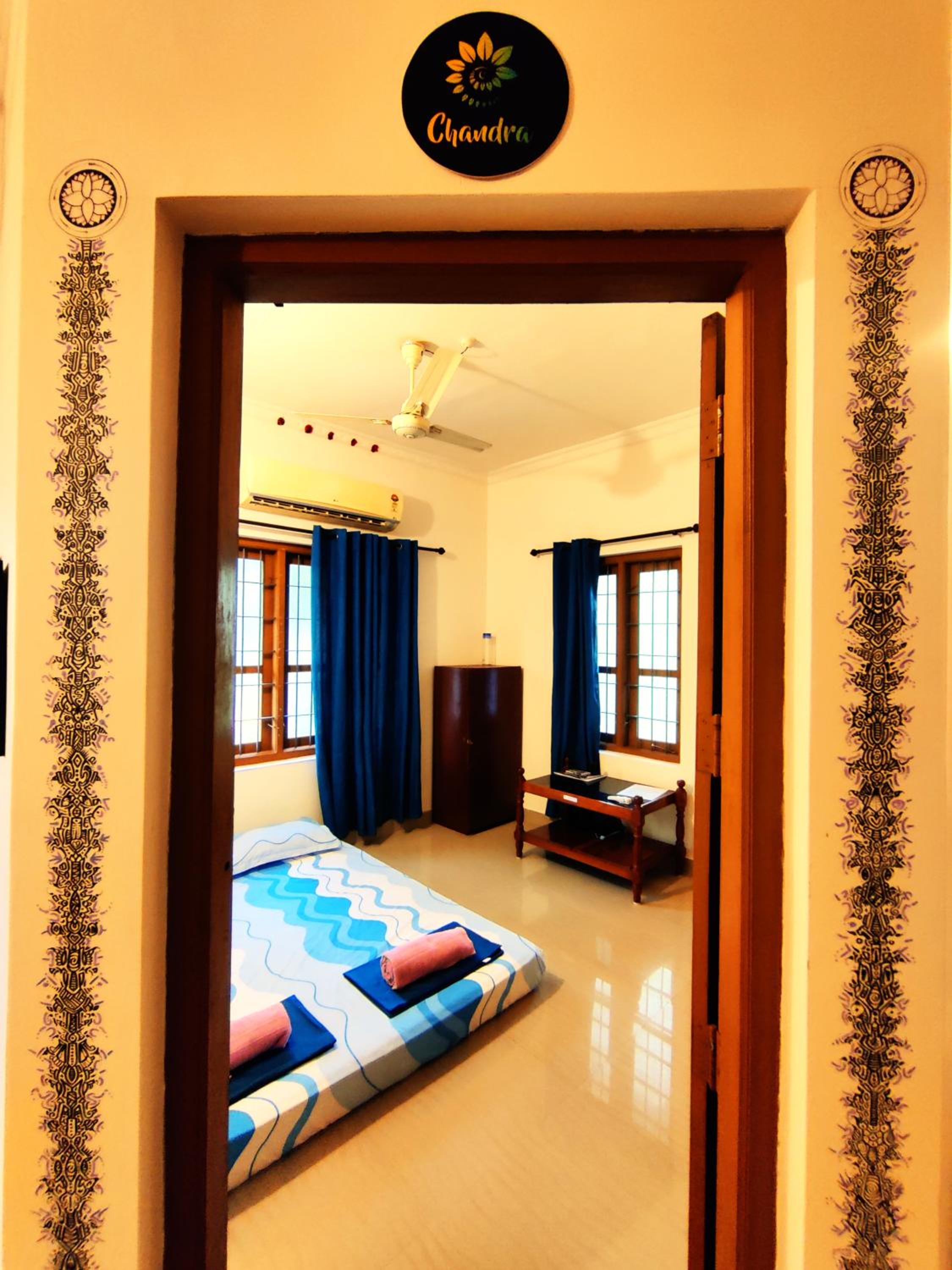 Double Room with Private Bathroom photo 1