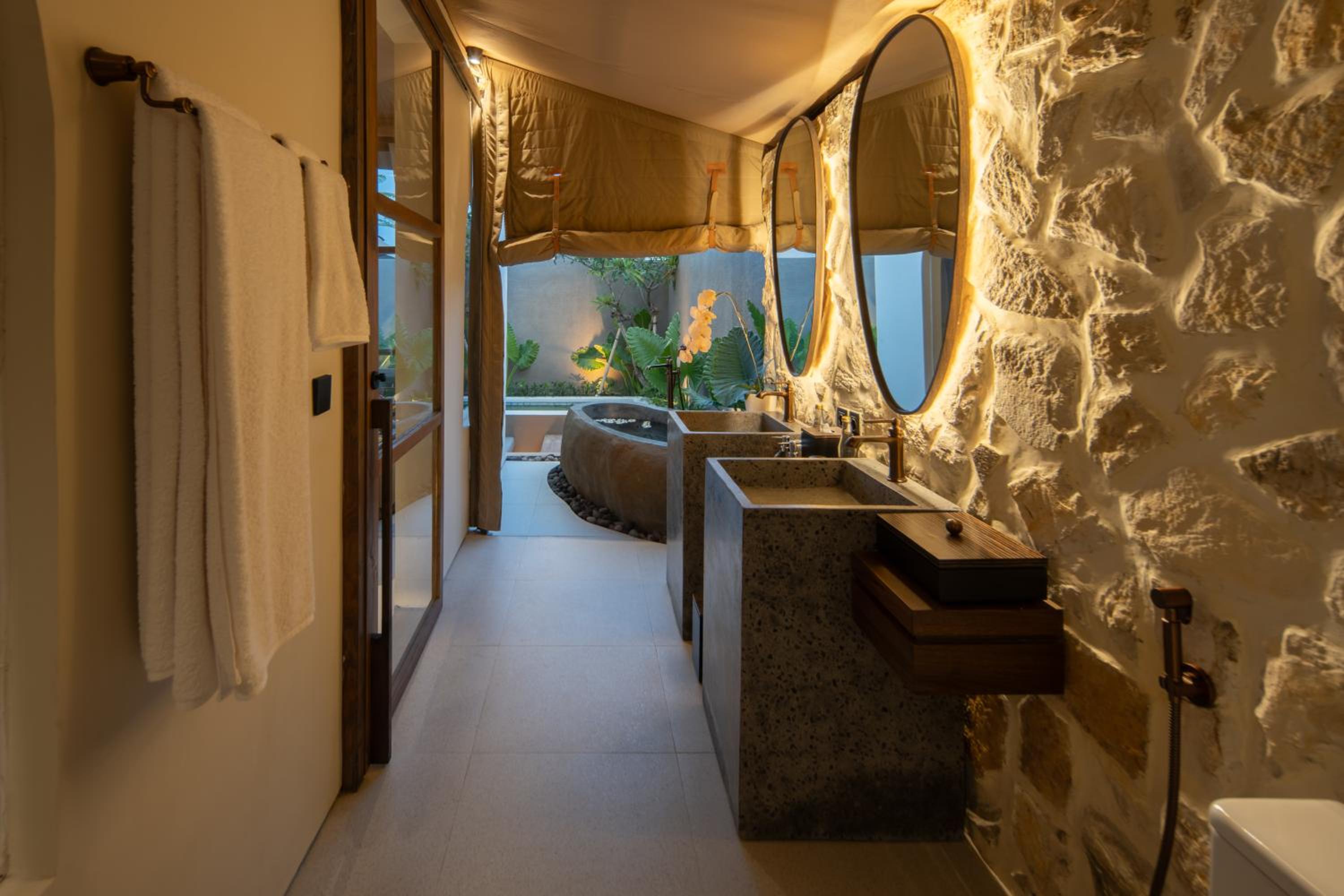 One-Bedroom Private Pool Tent, featuring a Daily Complimentary Mini-bar and Afternoon Tea - Photo 16