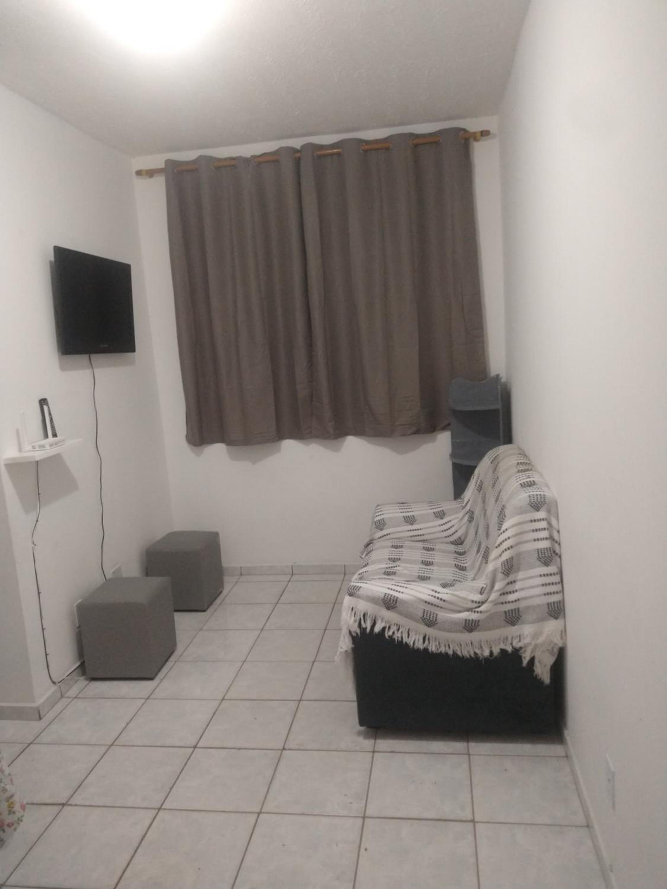 Apartment photo 2