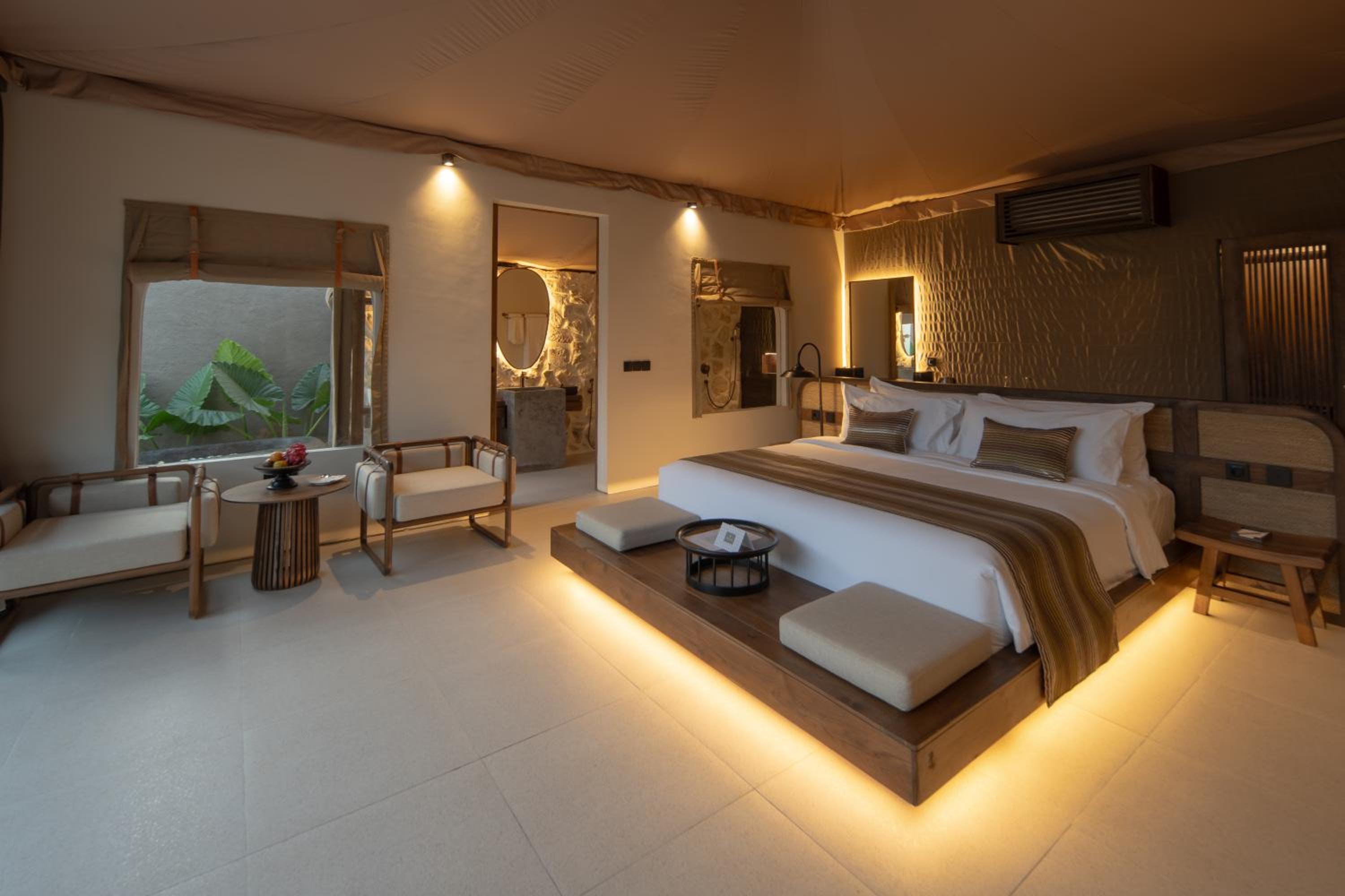 One-Bedroom Private Pool Tent, featuring a Daily Complimentary Mini-bar and Afternoon Tea - Photo 11