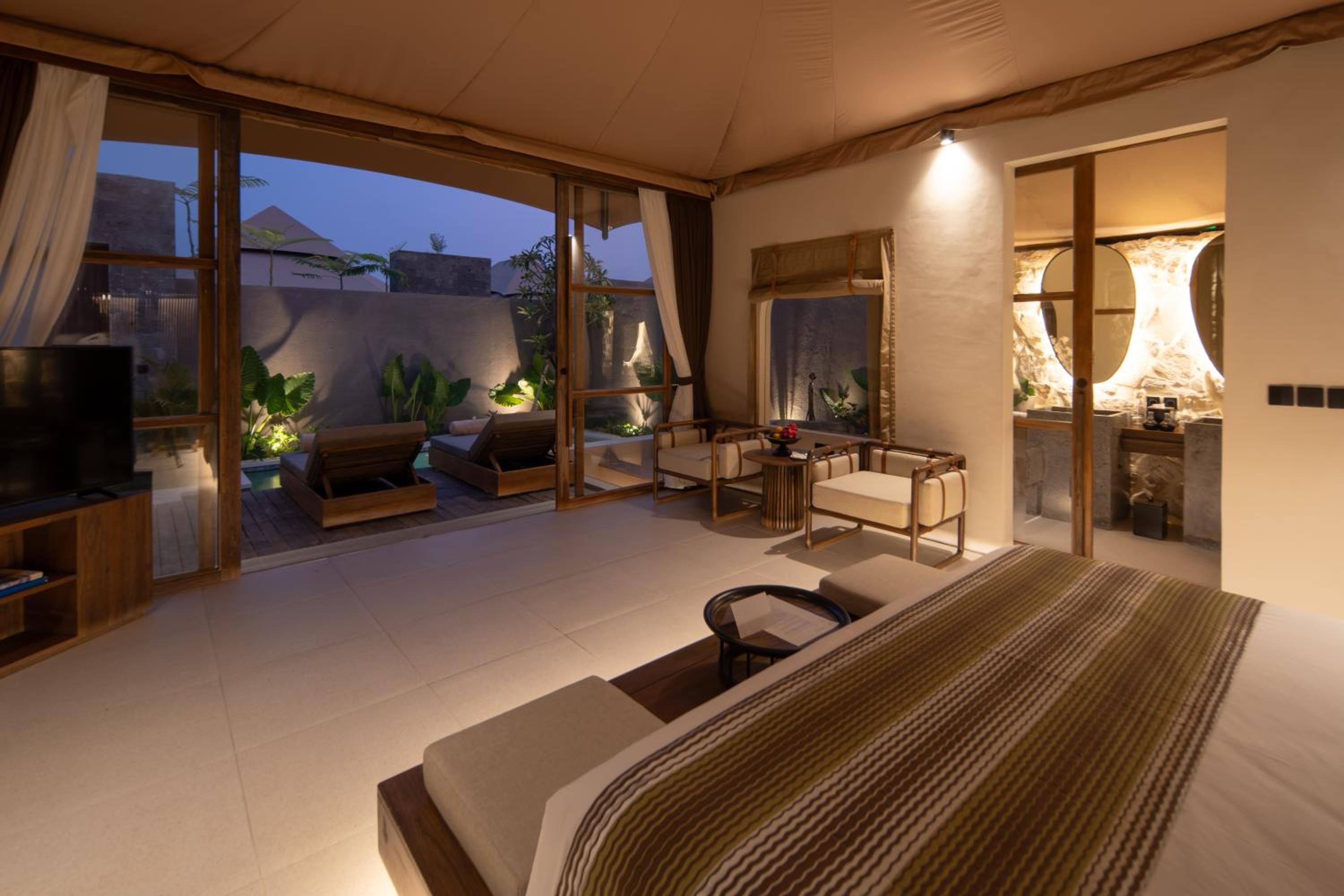 One-Bedroom Private Pool Tent, featuring a Daily Complimentary Mini-bar and Afternoon Tea - Photo 10