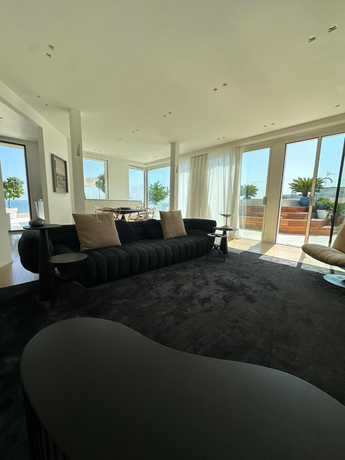 Penthouse Apartment