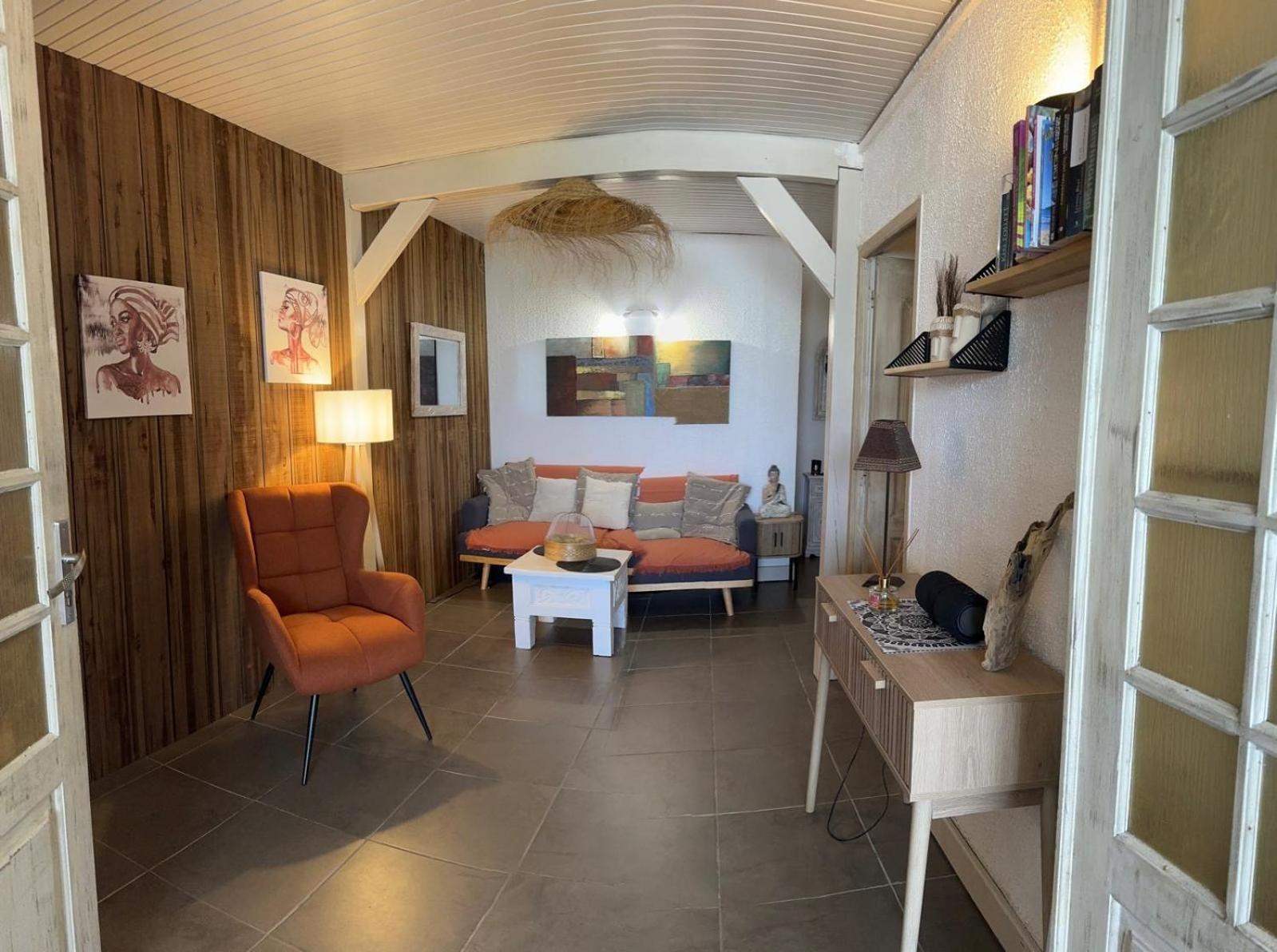 Apartment with Sea View photo 1