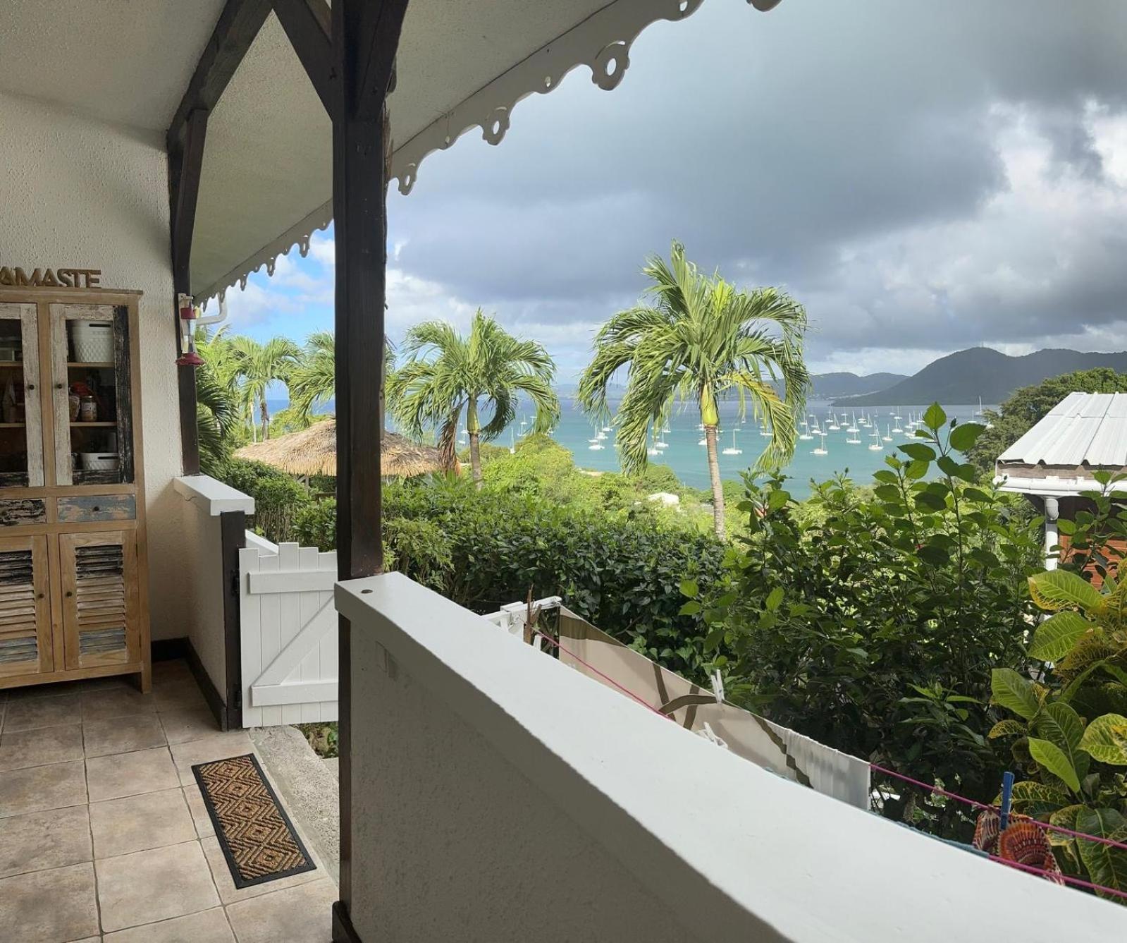 Apartment with Sea View photo 2