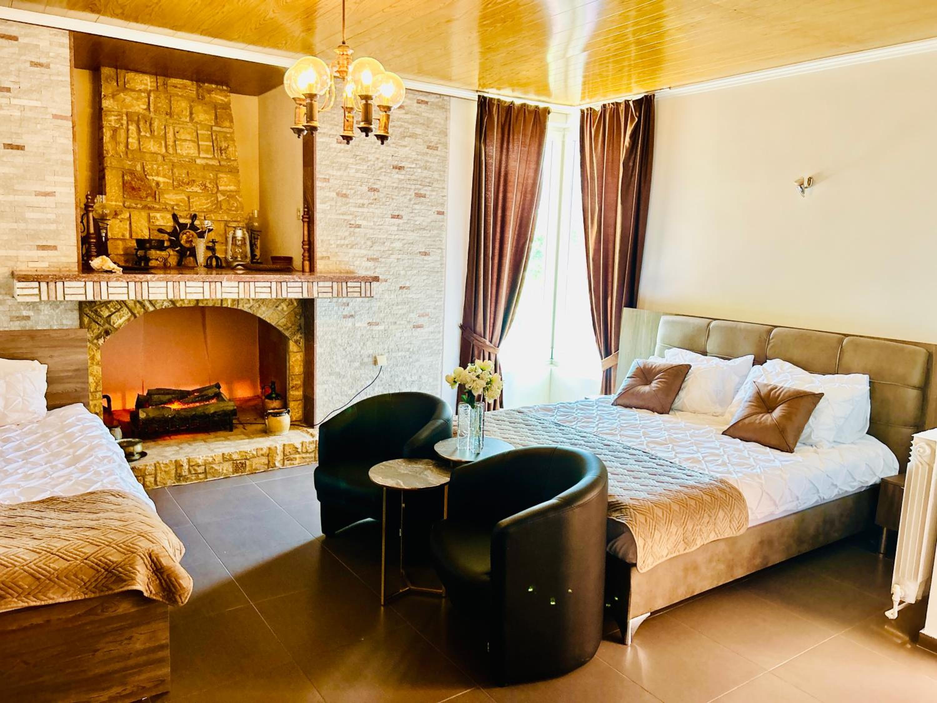 Deluxe Triple Room - Photo 6