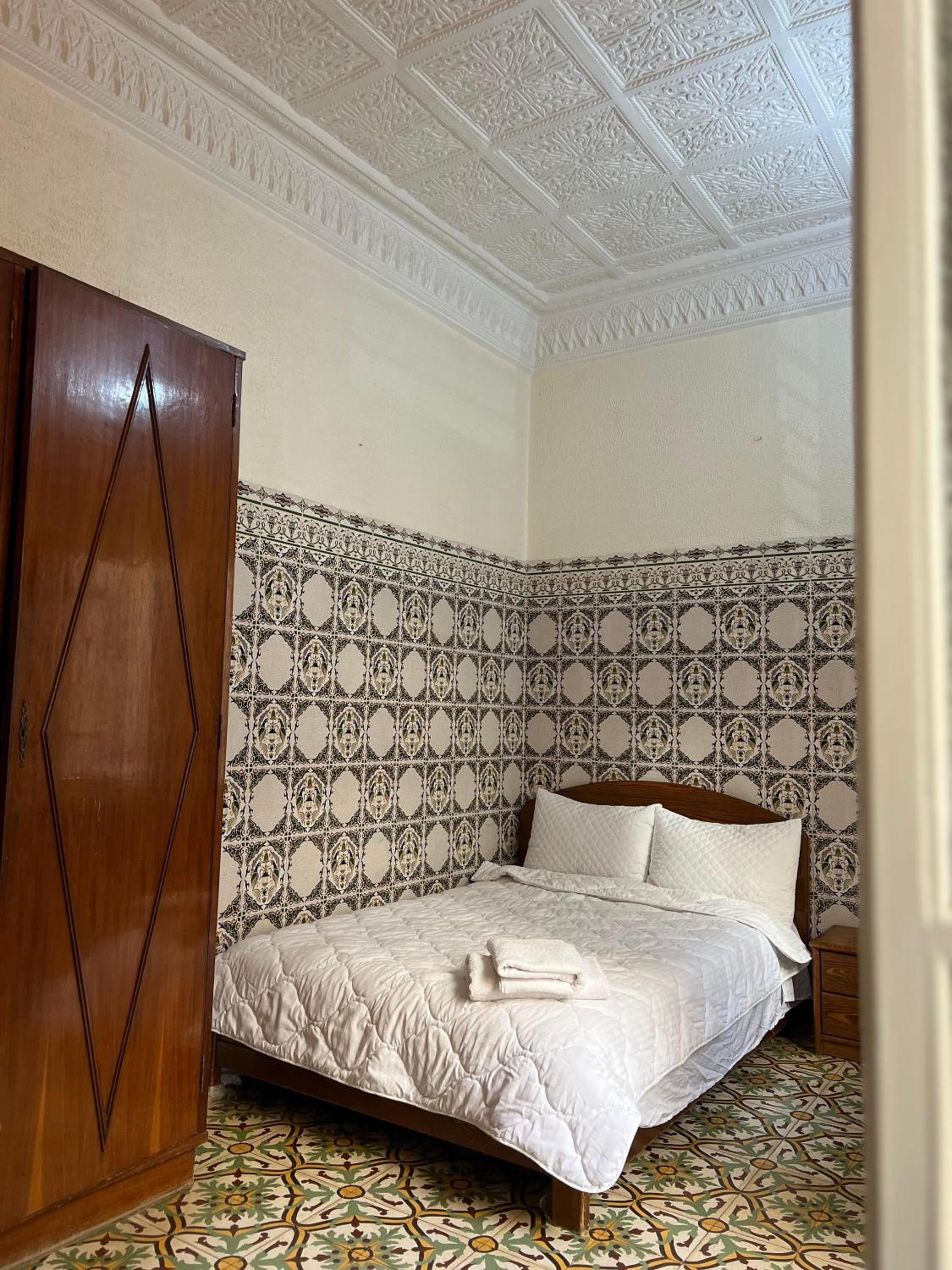 Large Single Room photo 1