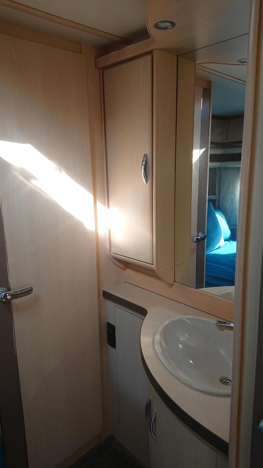 Caravan photo 3