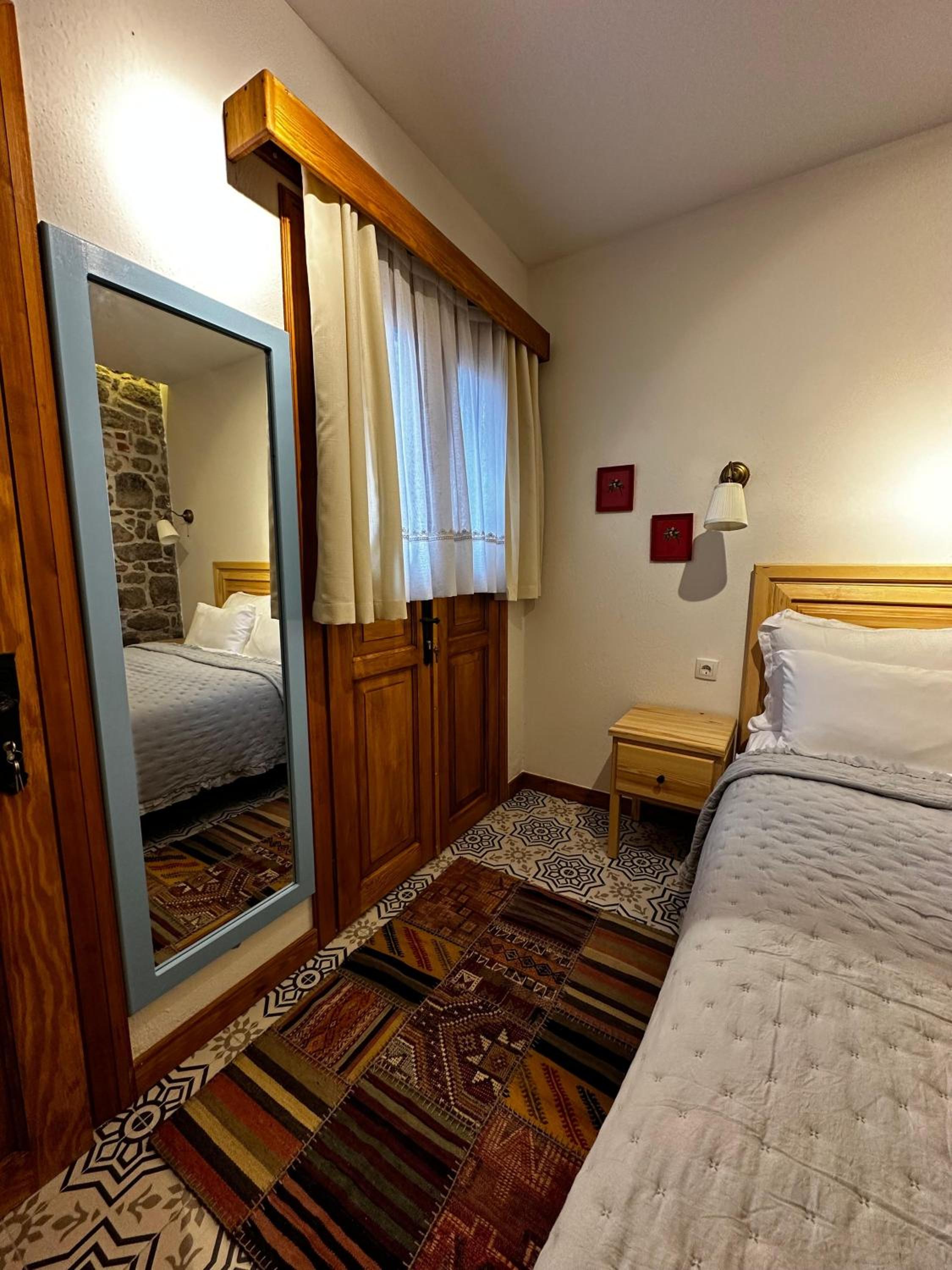 Villa photo 2