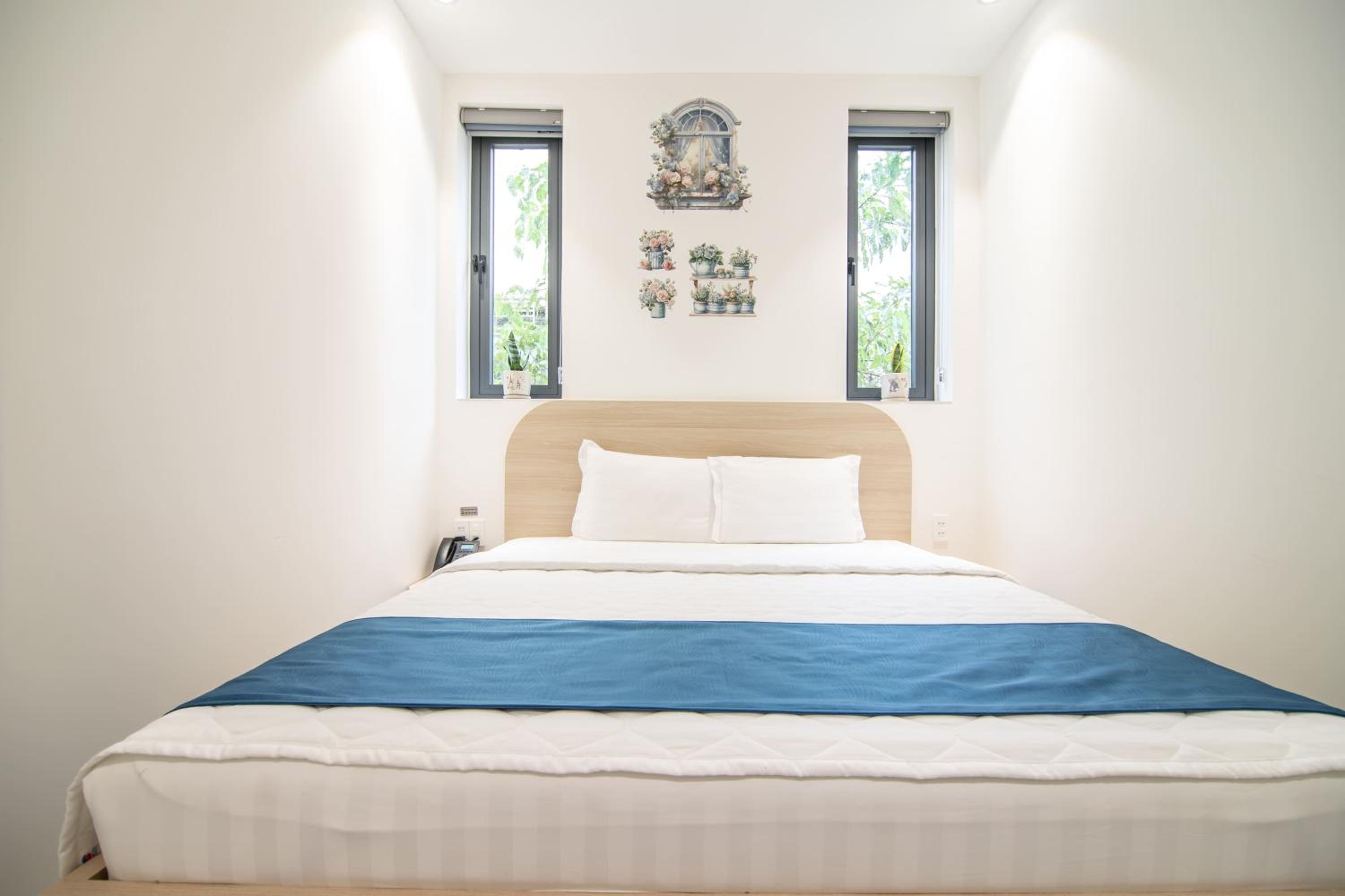 Deluxe Double Room - Photo 1