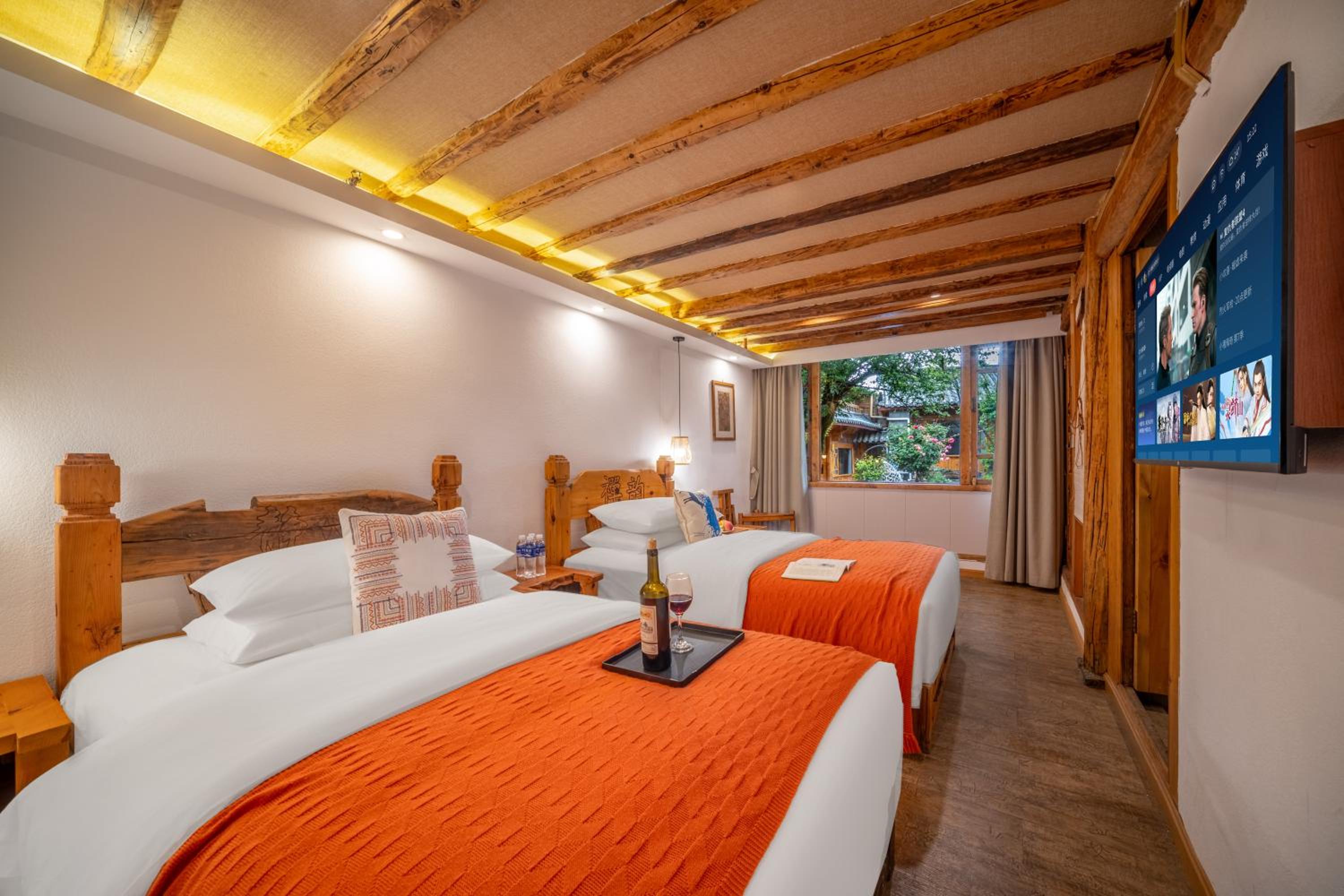 Twin Room with Private Bathroom