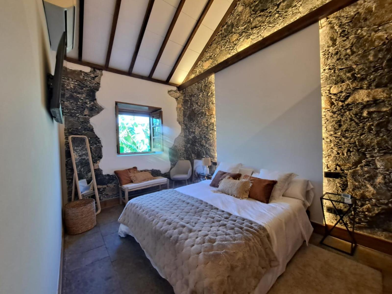 Two-Bedroom House photo 2