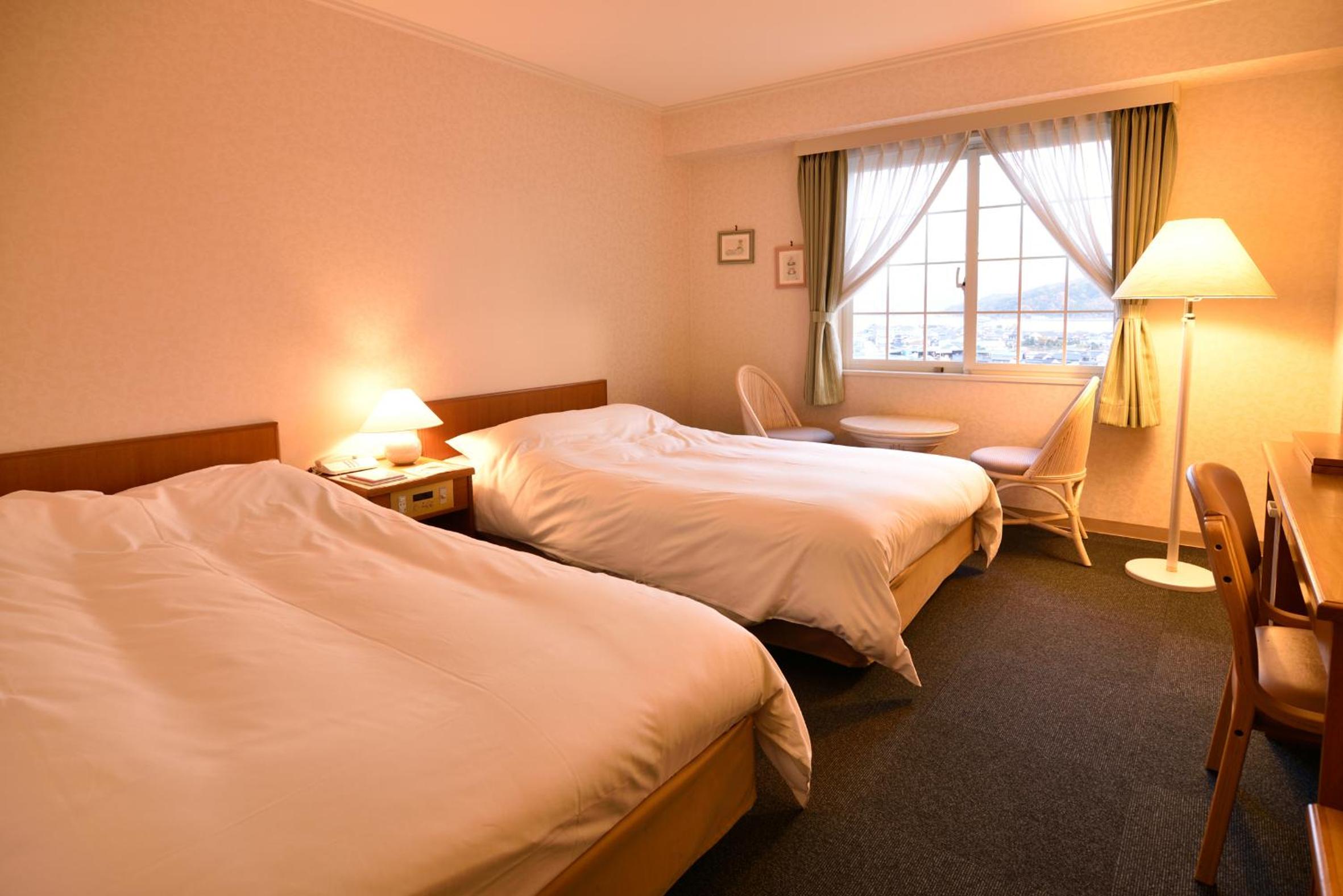 Standard Twin Room photo 1