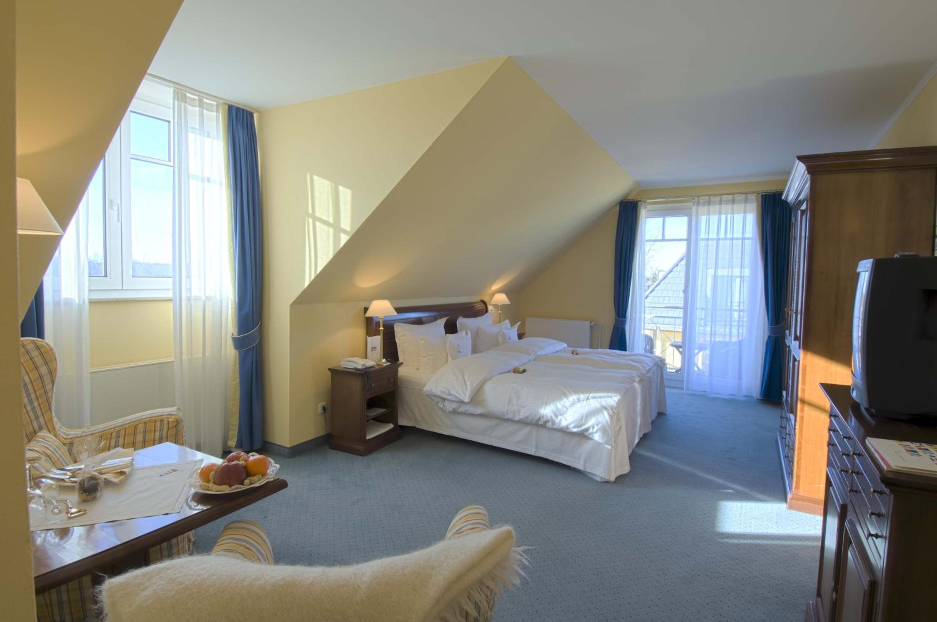 Large Double Room