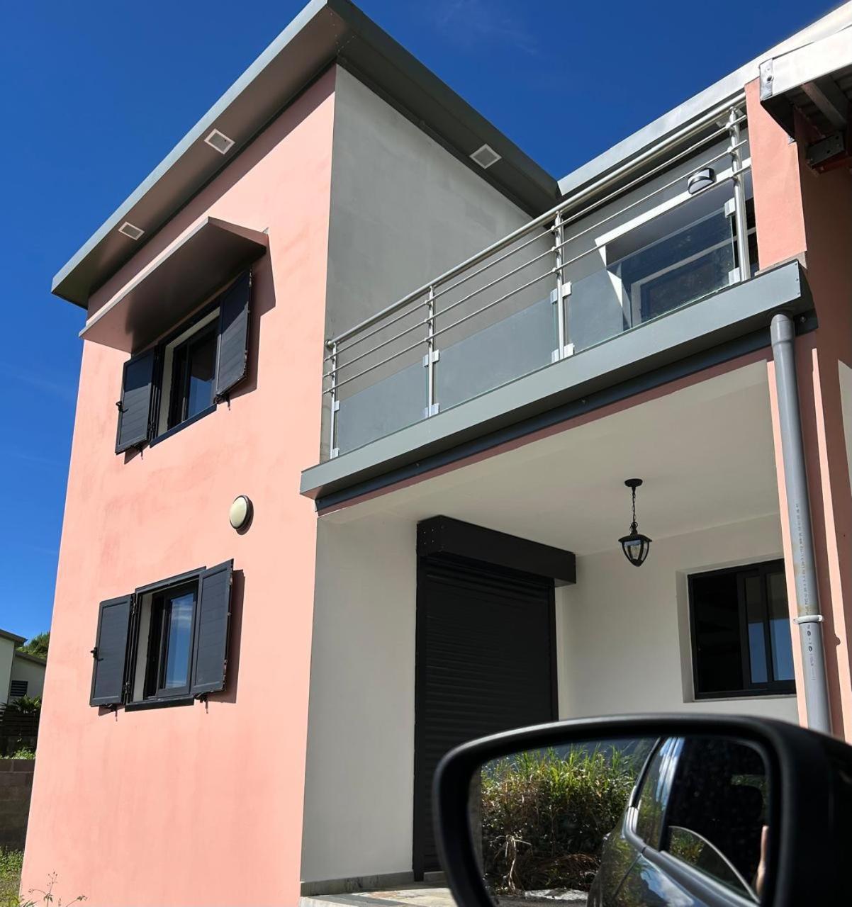 Villa photo 3