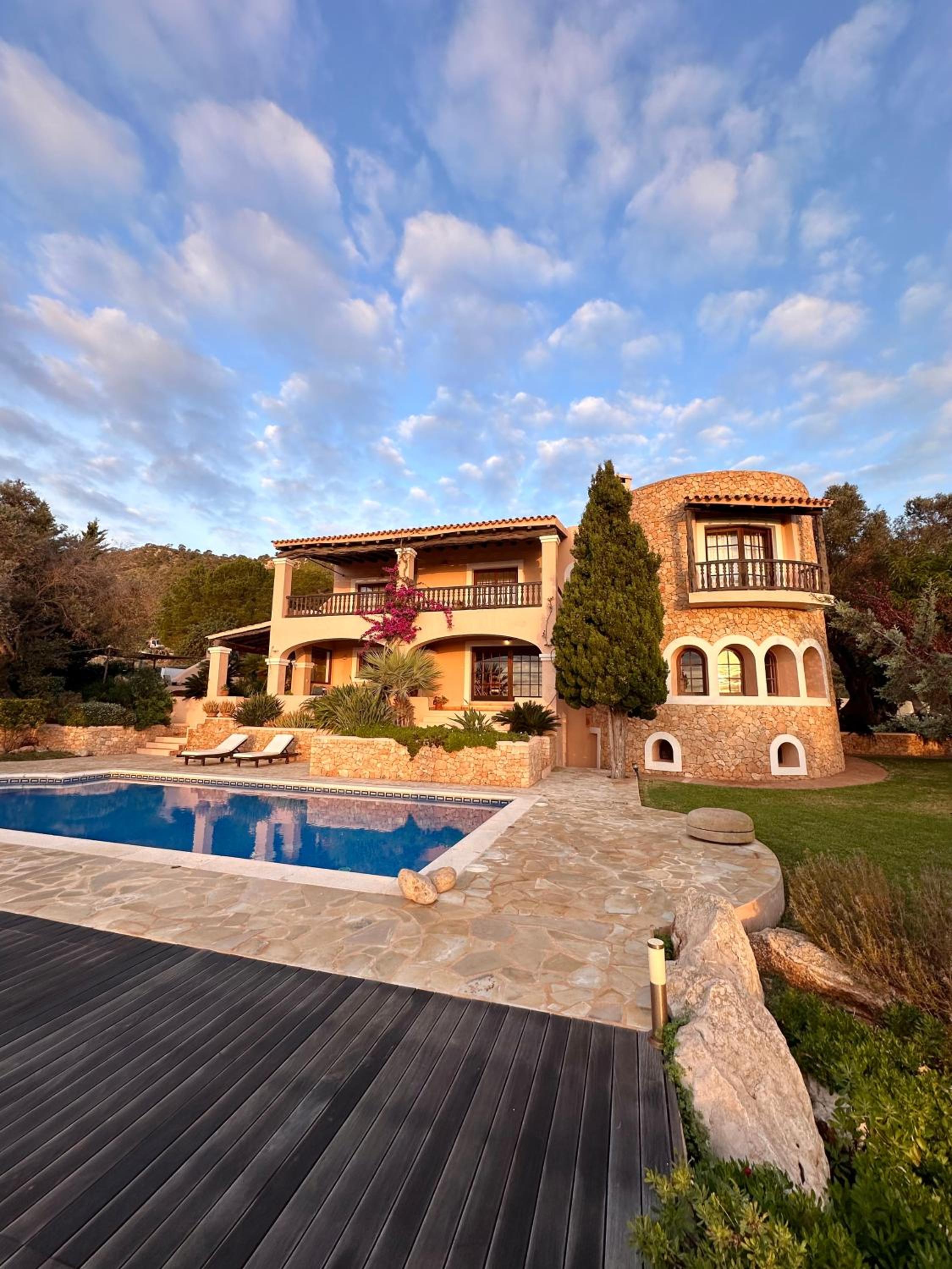 Villa with Sea View photo 2