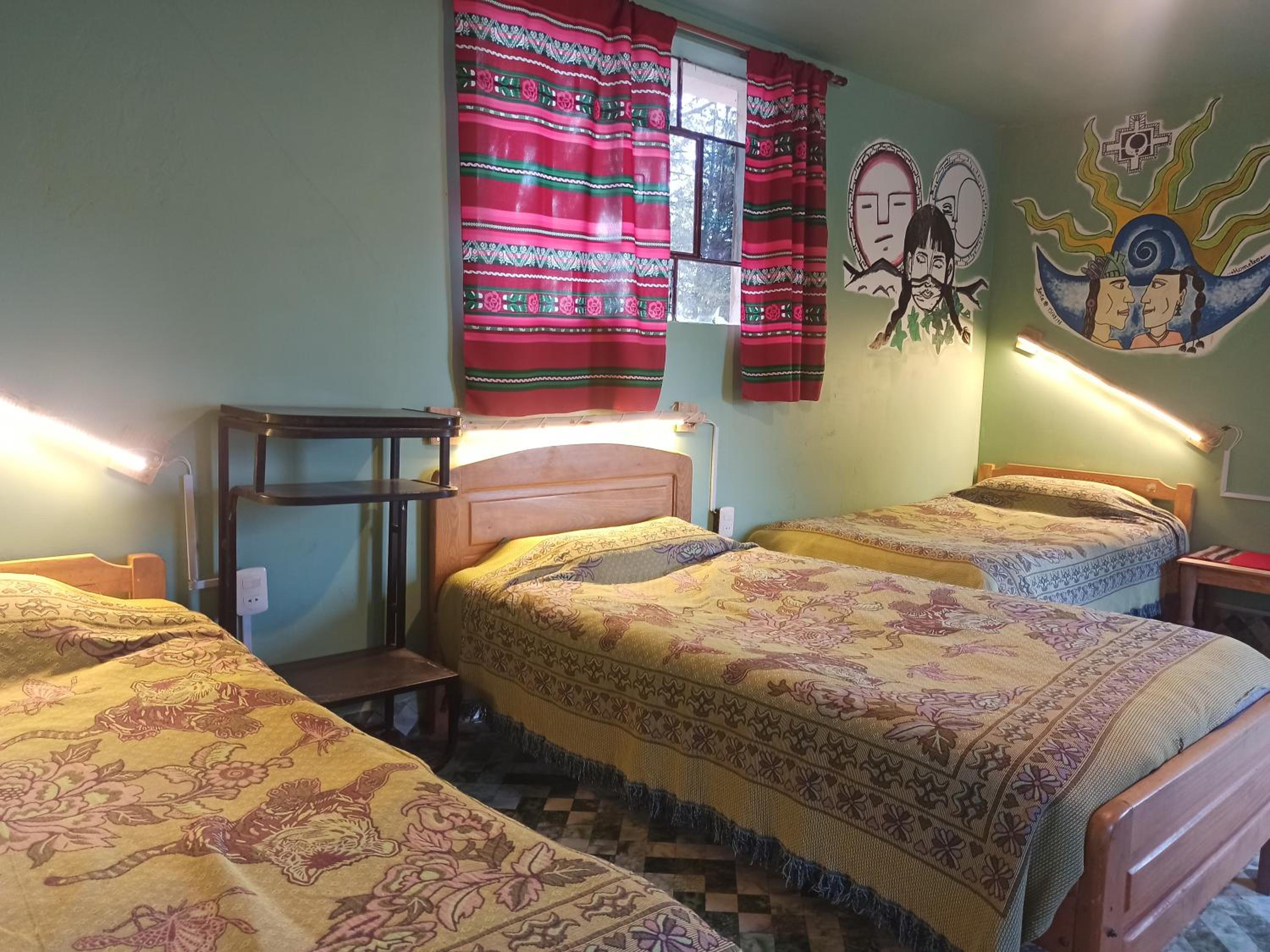 Single Bed in 4-Bed Dormitory Room photo 3