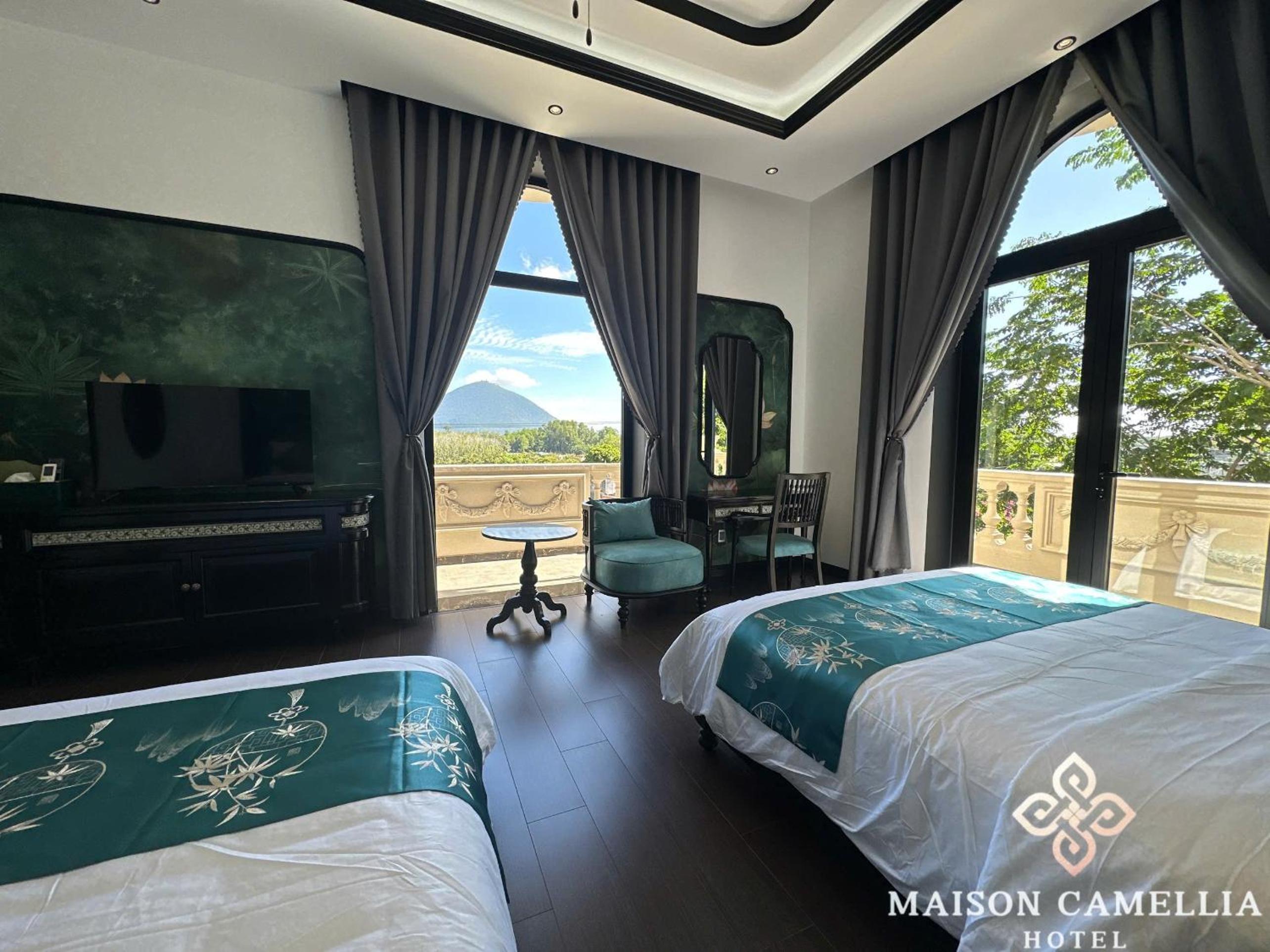 Premium Quadruple Room