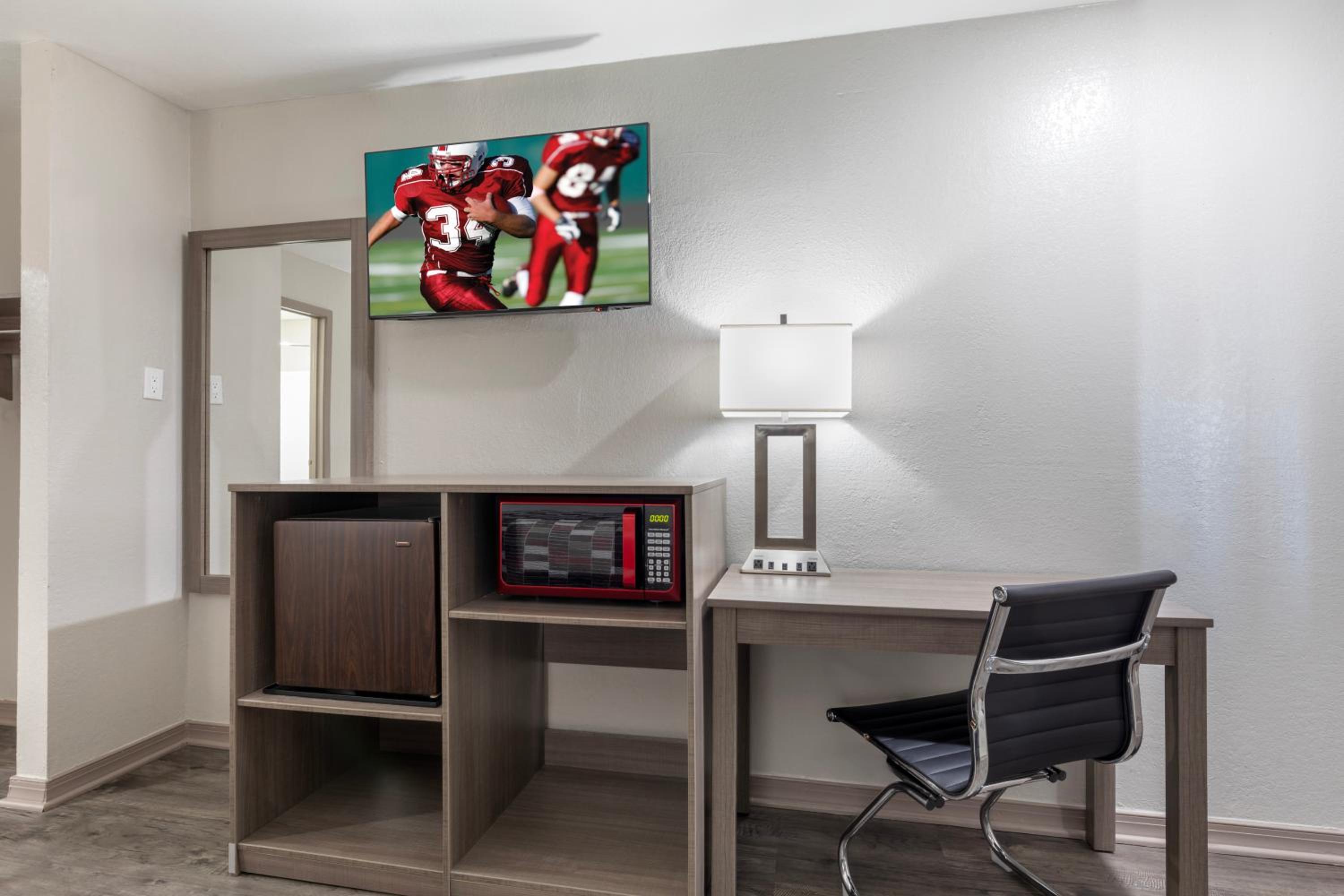 Superior King Suite photo 1