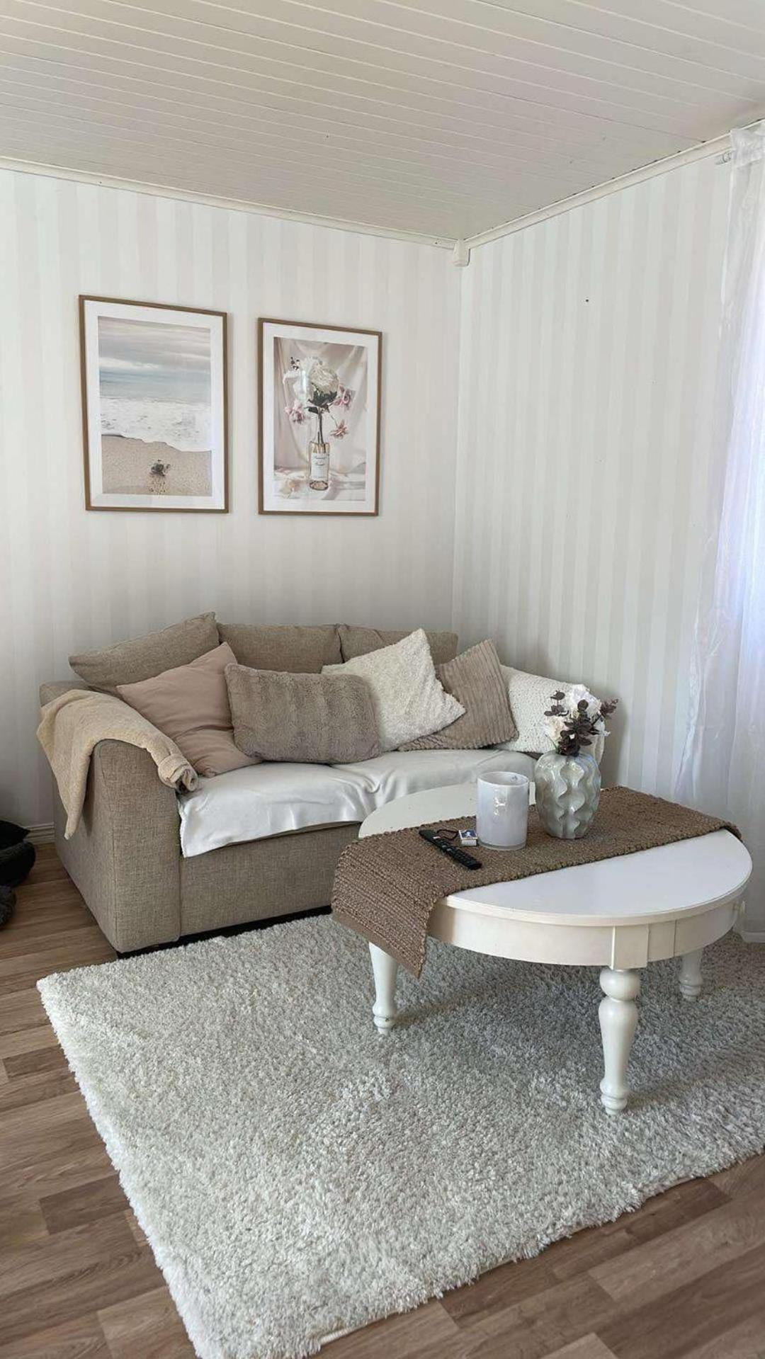 Two-Bedroom House photo 3