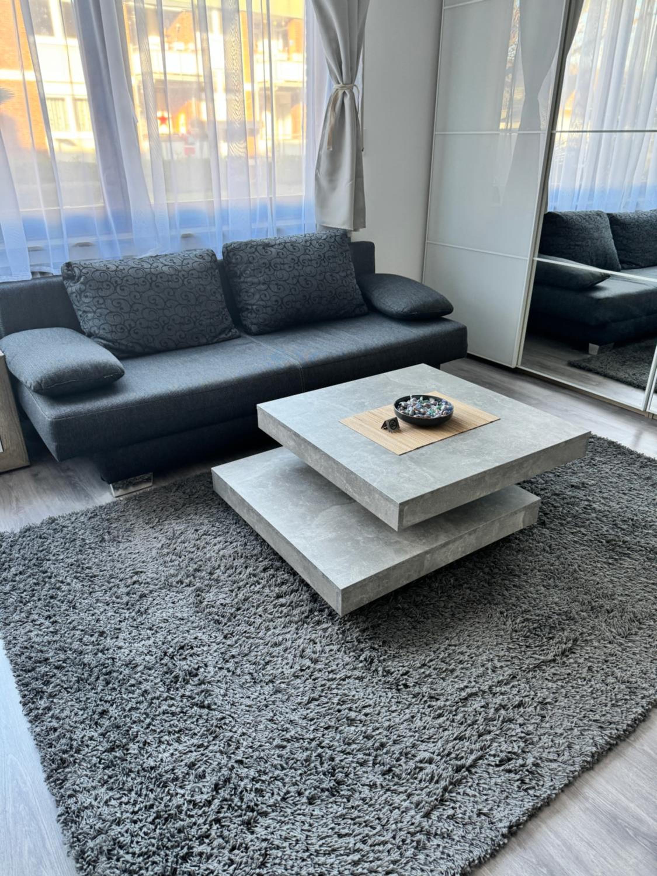 One-Bedroom Apartment photo 3