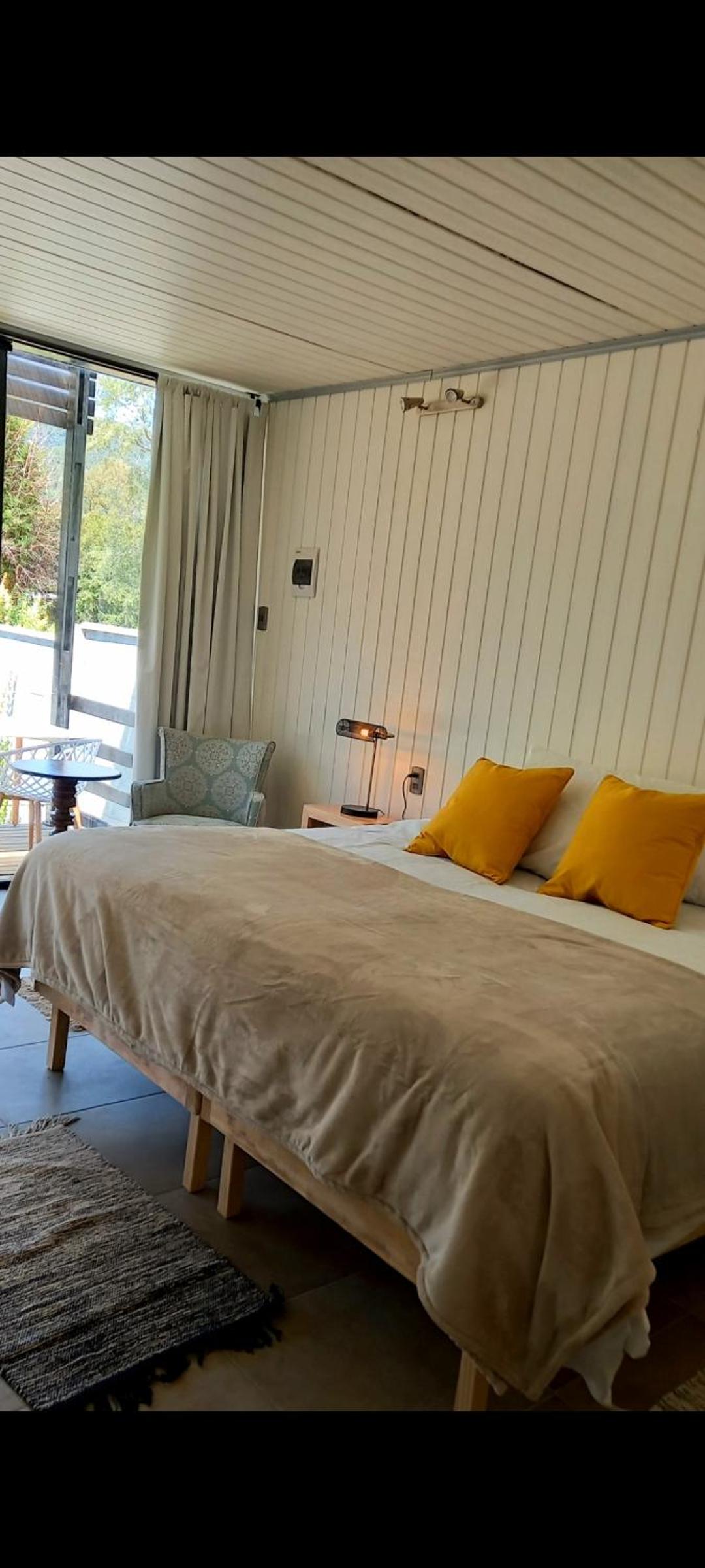 Deluxe Double or Twin Room photo 1