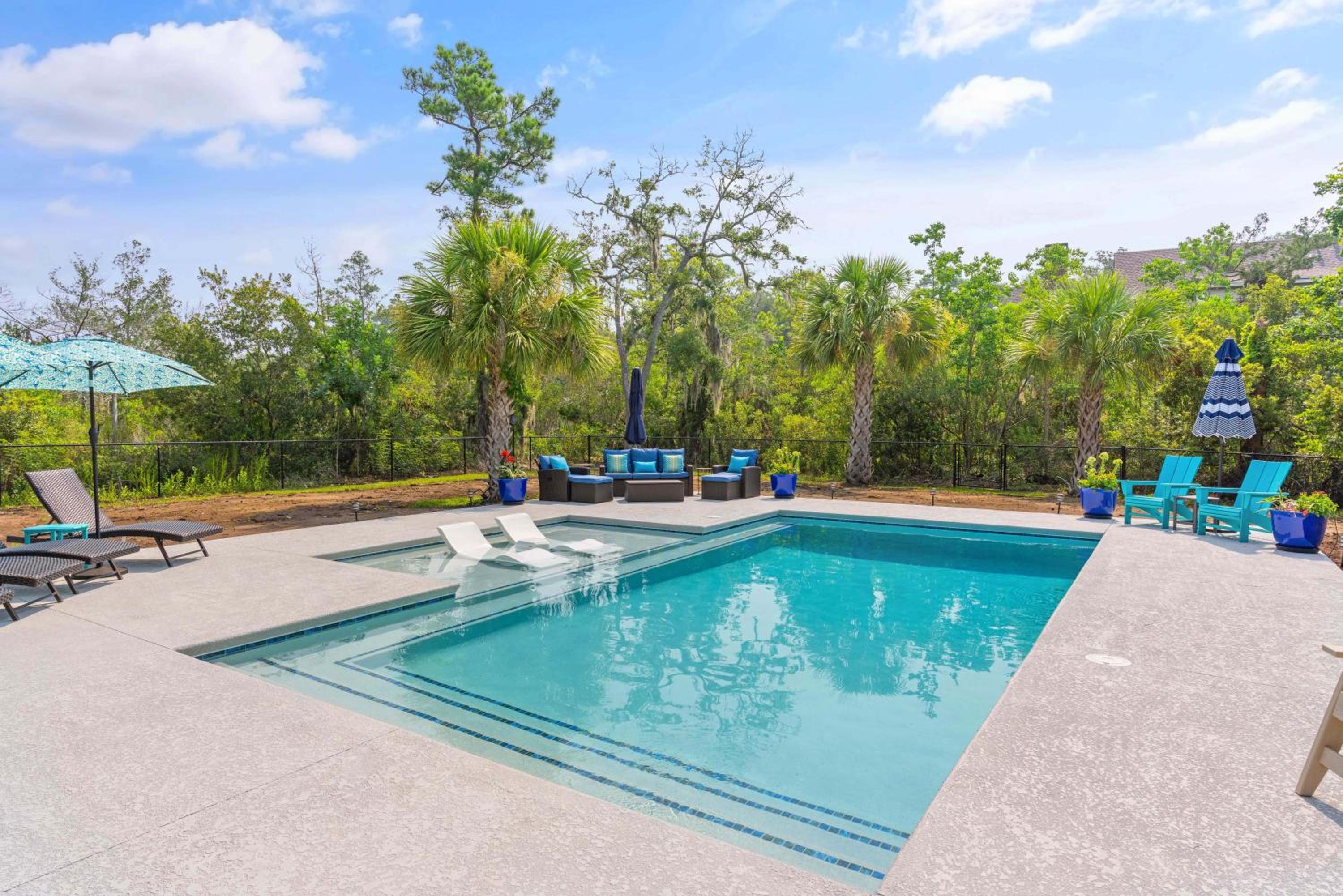 Four-Bedroom Vacation Home photo 2
