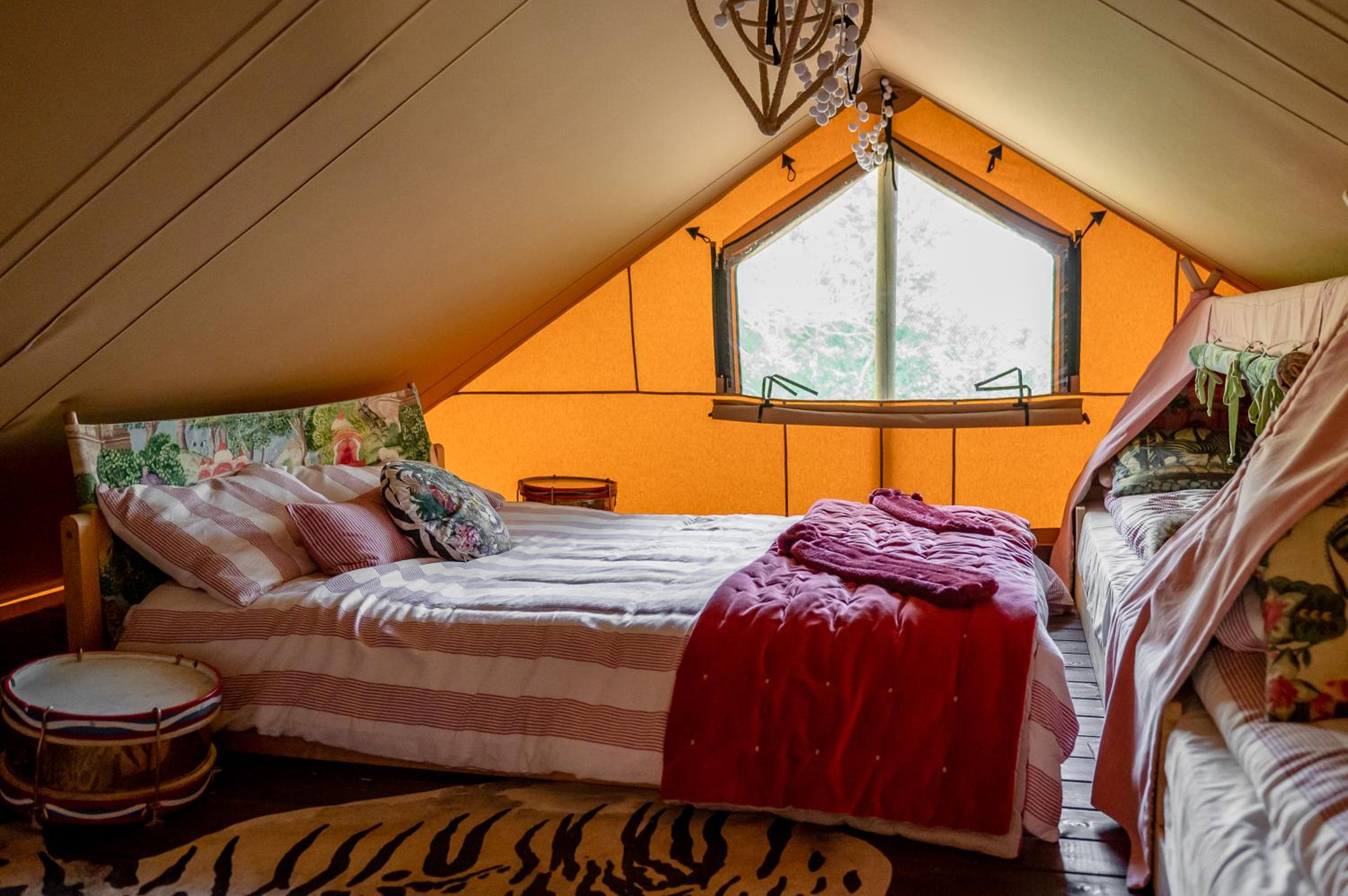 Tent photo 1