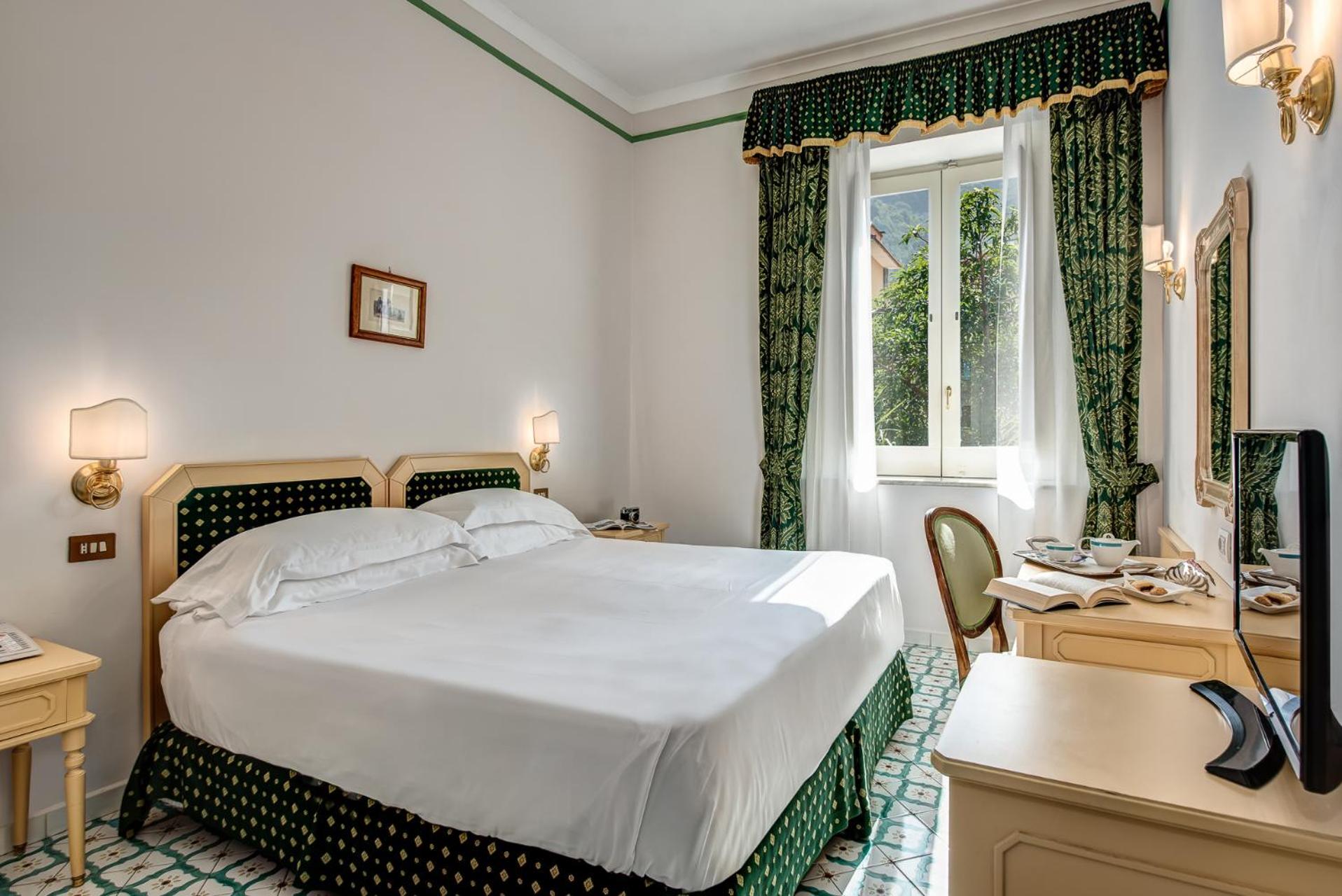 Superior Double Room with Garden View - Photo 1