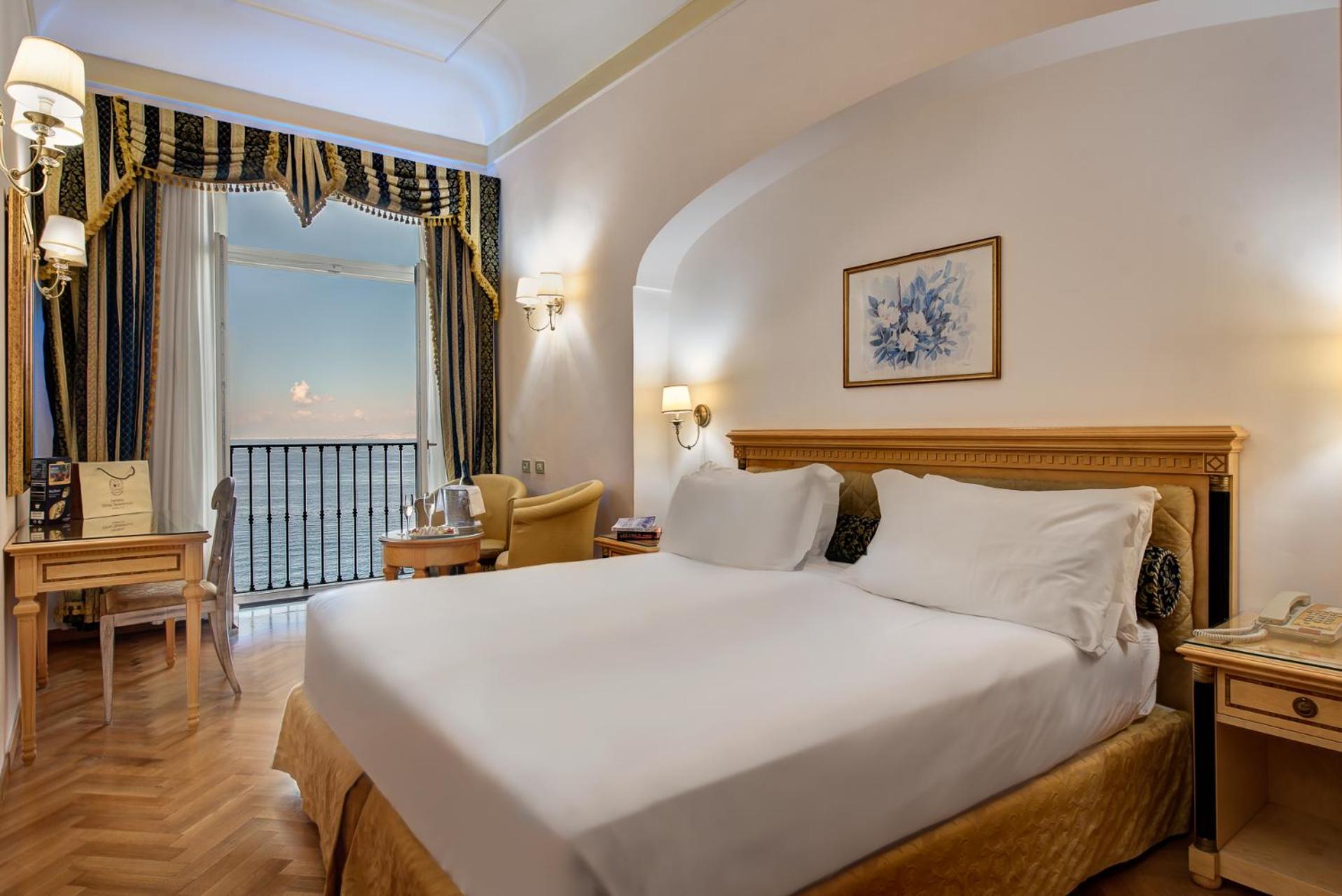 Superior Double Room with Sea View