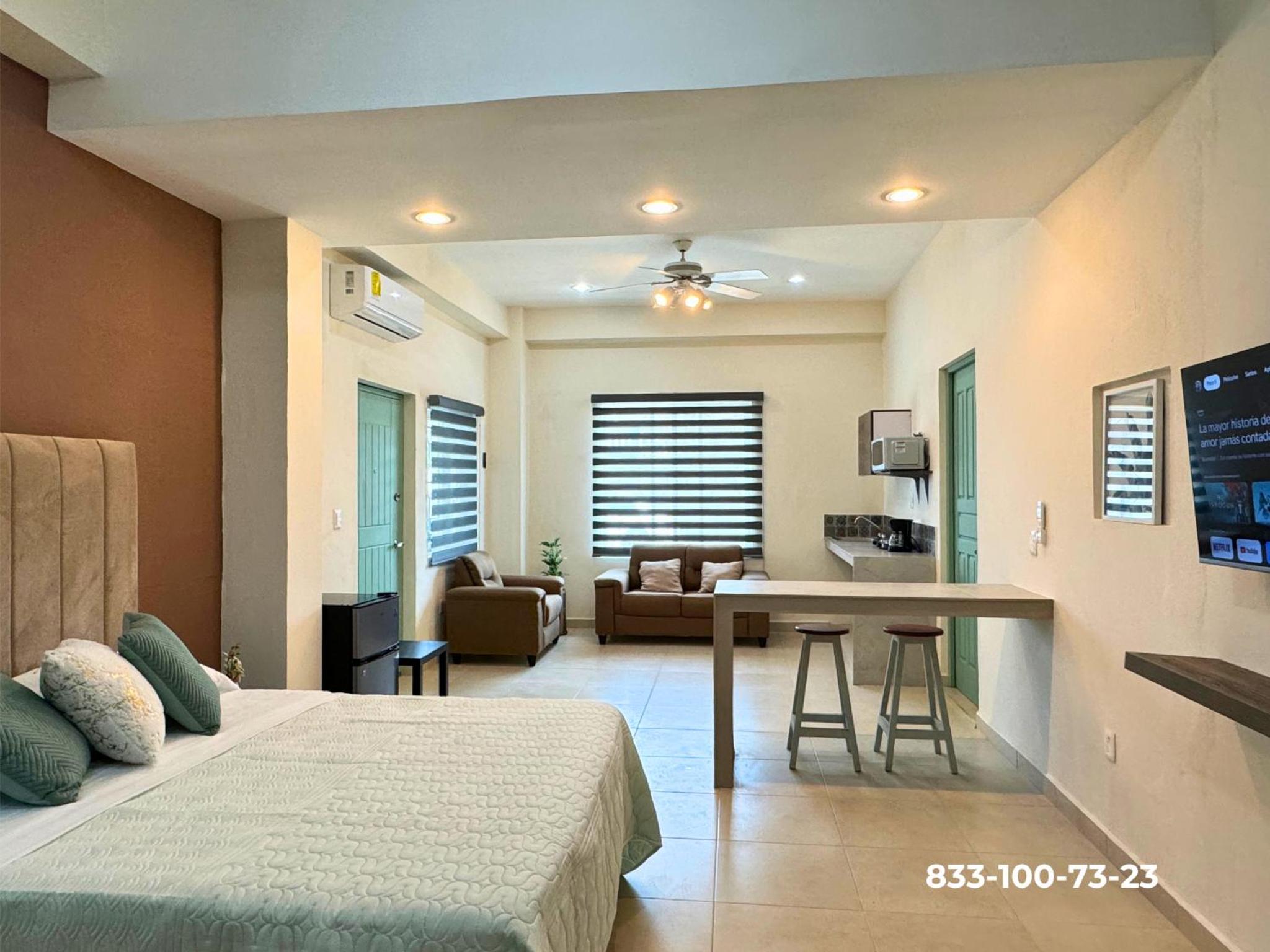 One-Bedroom Apartment photo 1