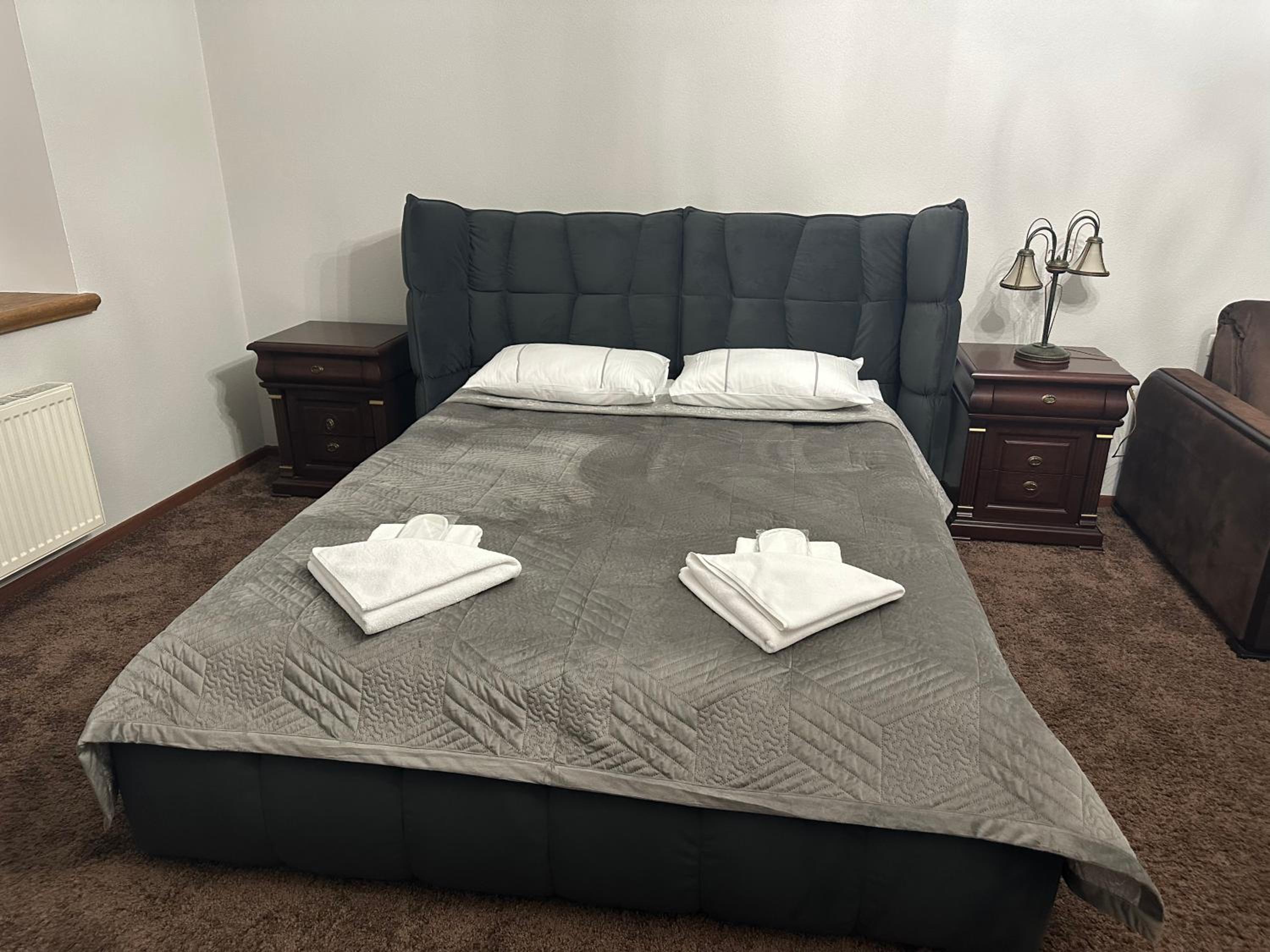 Deluxe Double Room with Balcony photo 3