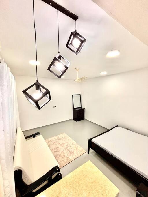 One-Bedroom House photo 1