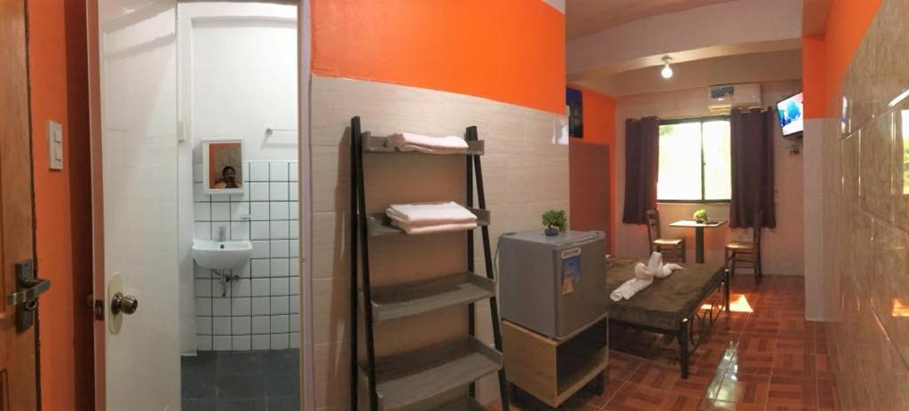 Single Room photo 3