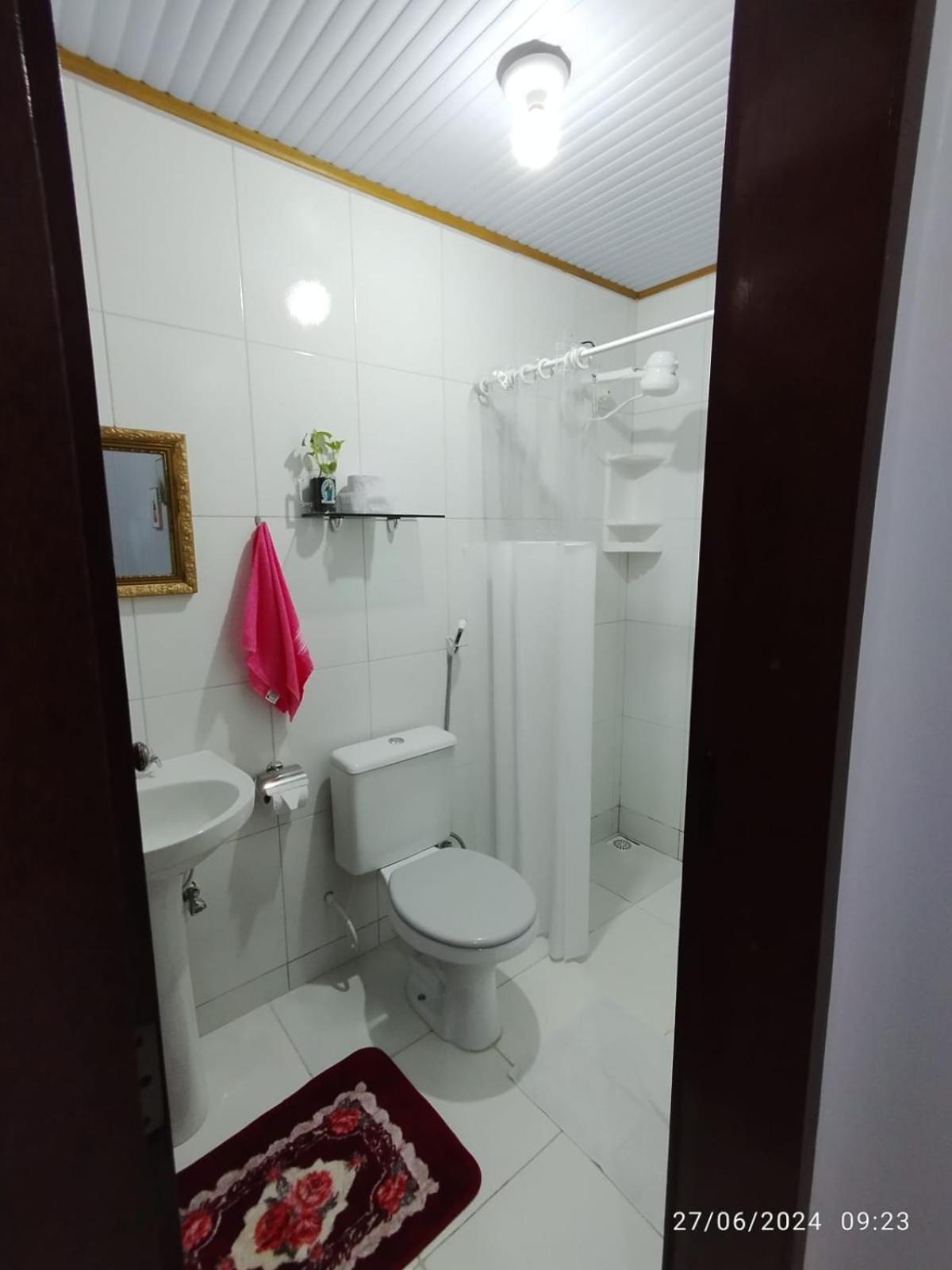 Single Room With Private Bathroom photo 3