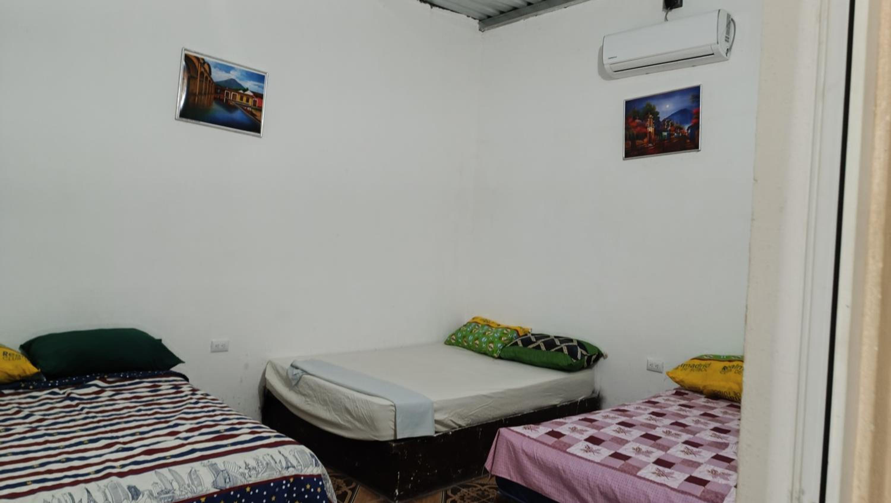 Four-Bedroom House photo 1