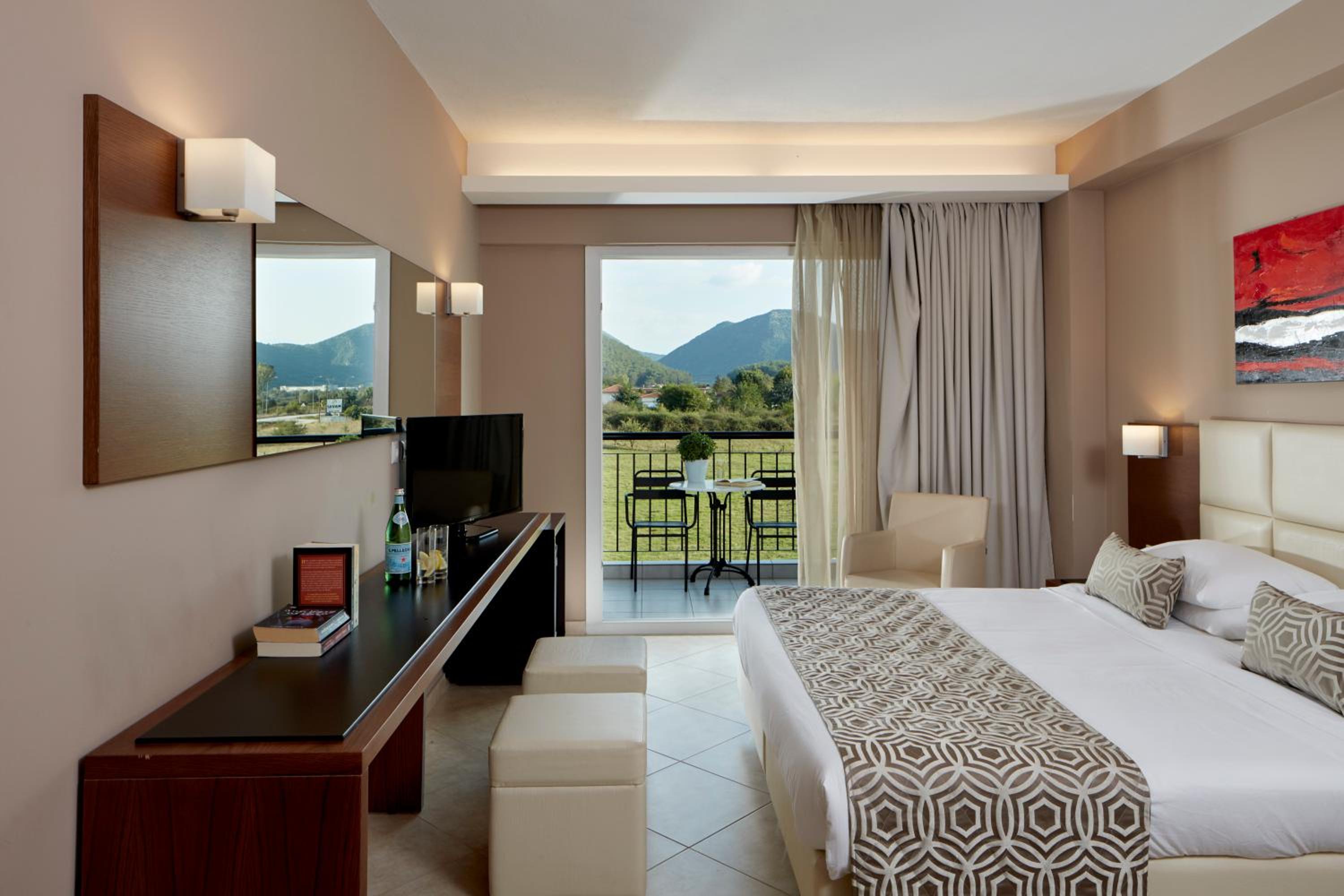 Deluxe Triple Room - Photo 6