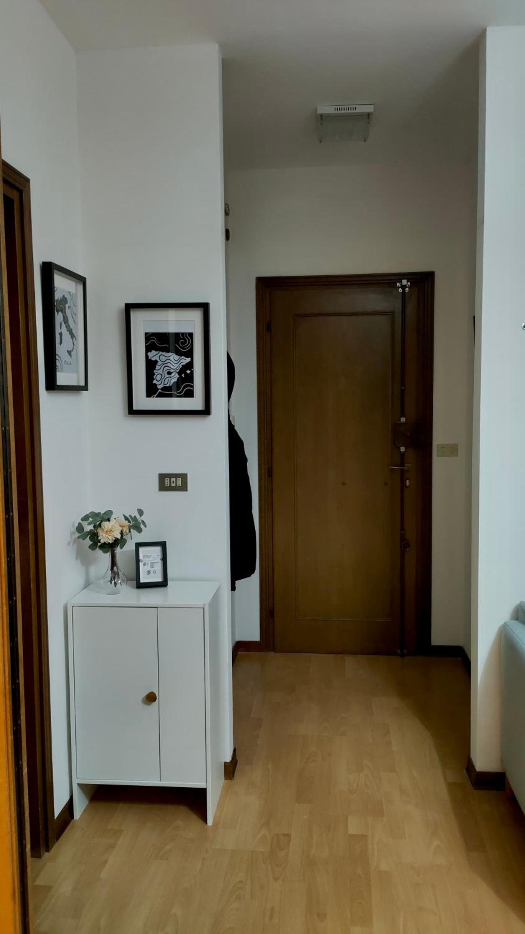 One-Bedroom Apartment photo 3