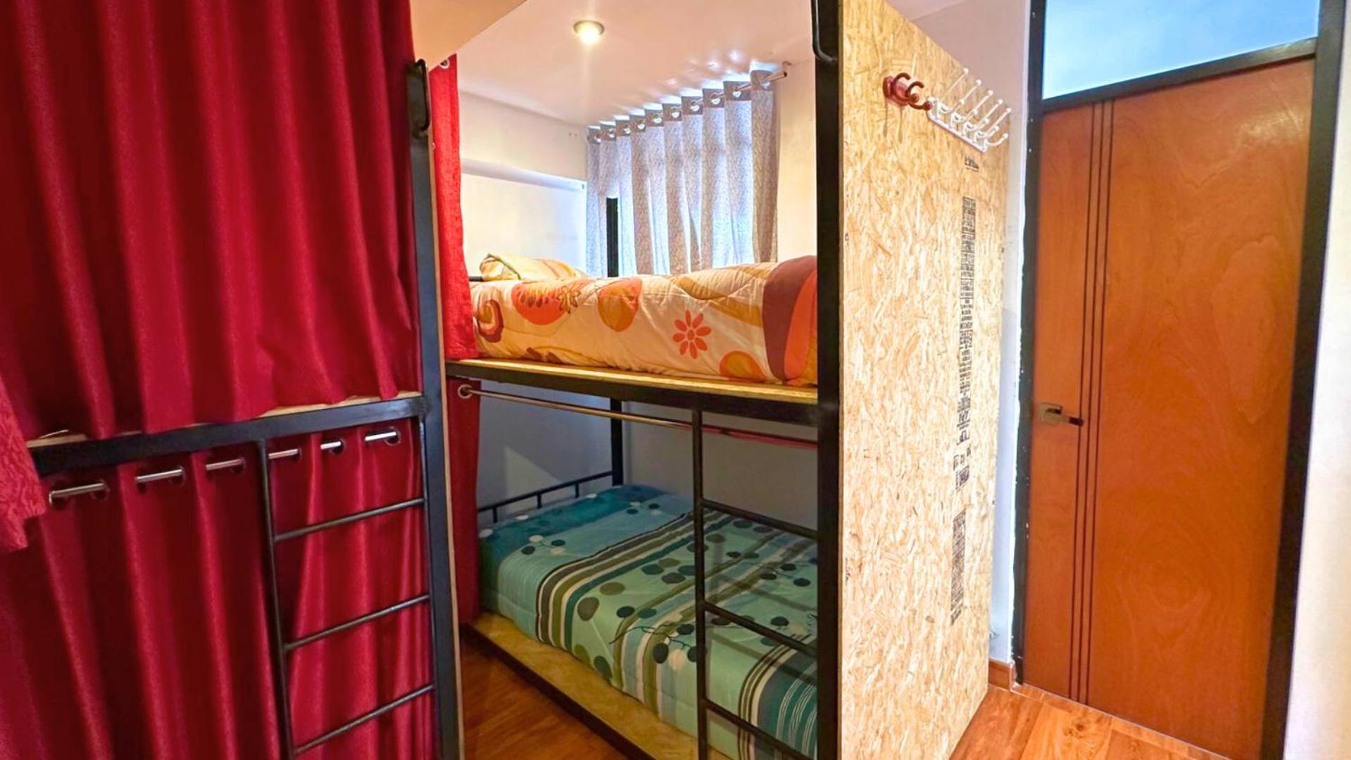 6-Bed Female Dormitory Room photo 1