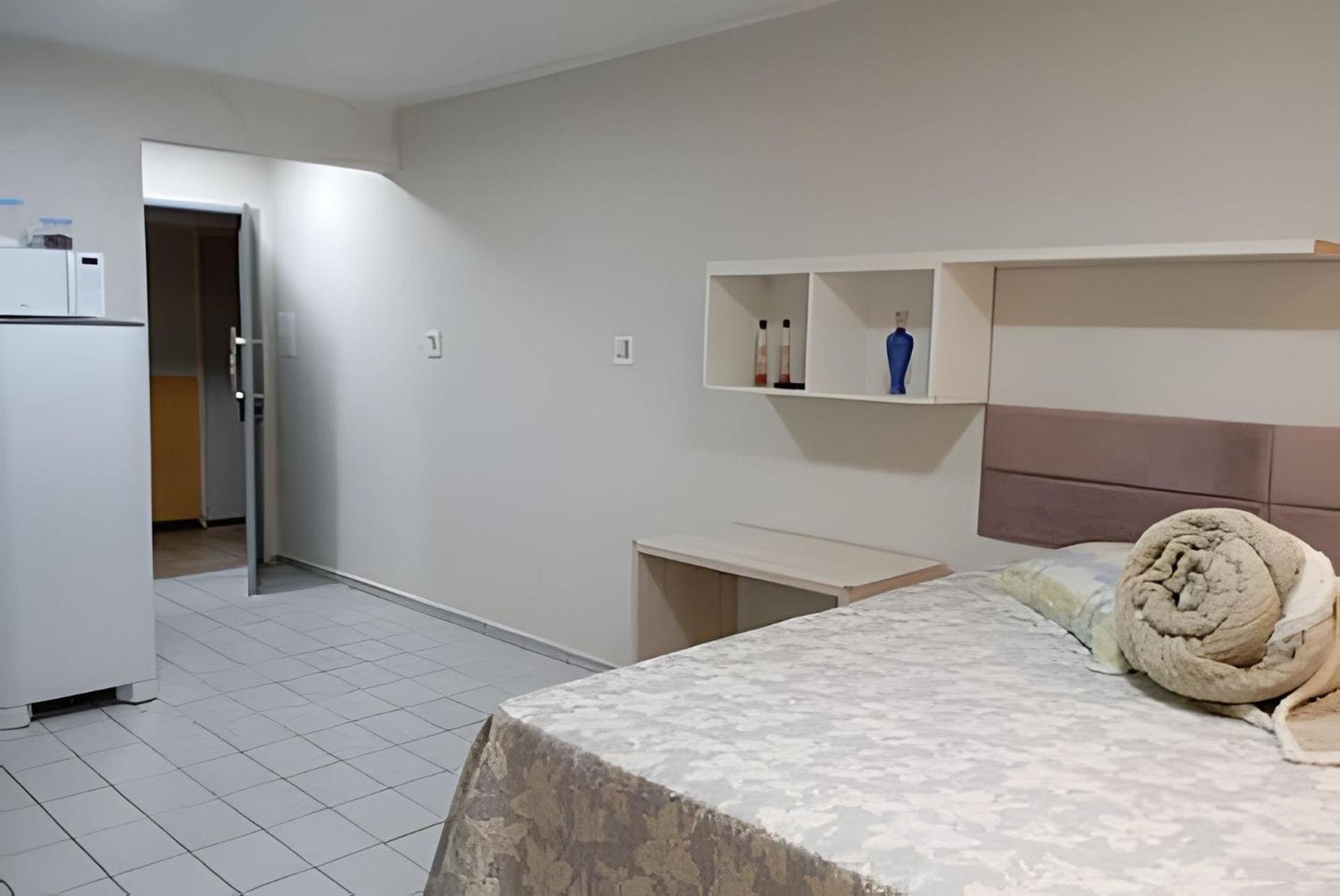 One-Bedroom Apartment photo 3