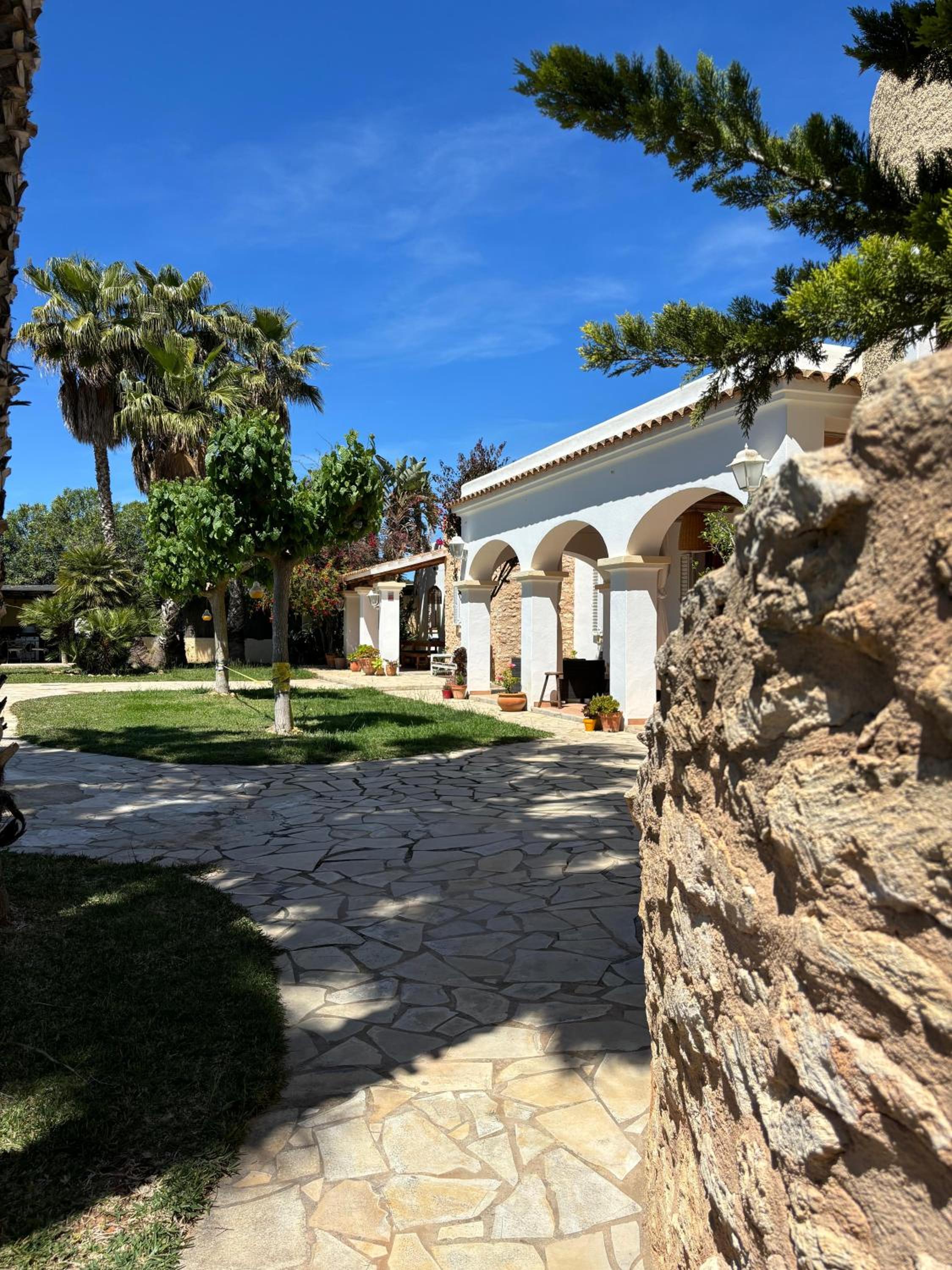 Villa with Private Pool photo 3