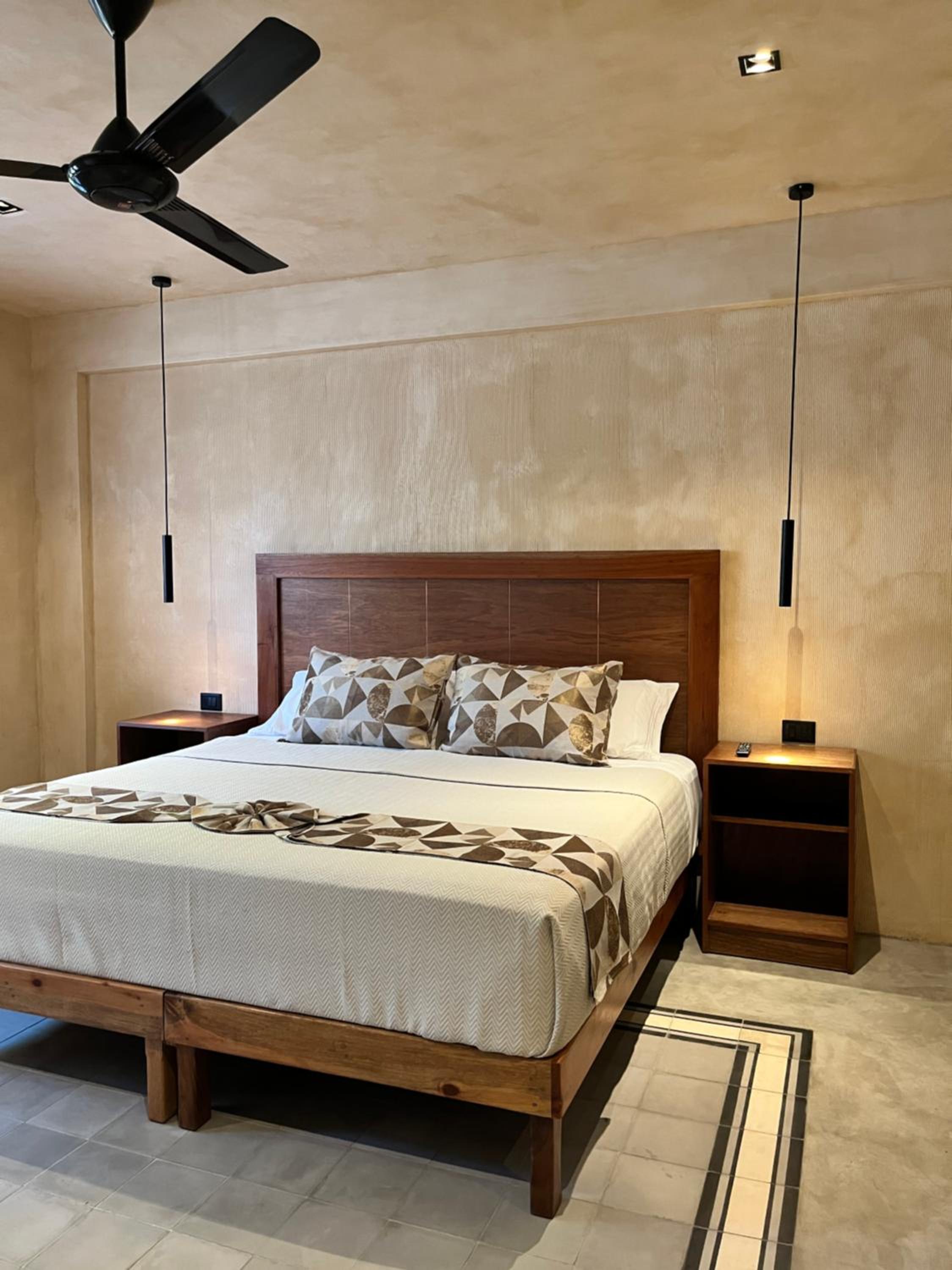 Suite with Balcony photo 1