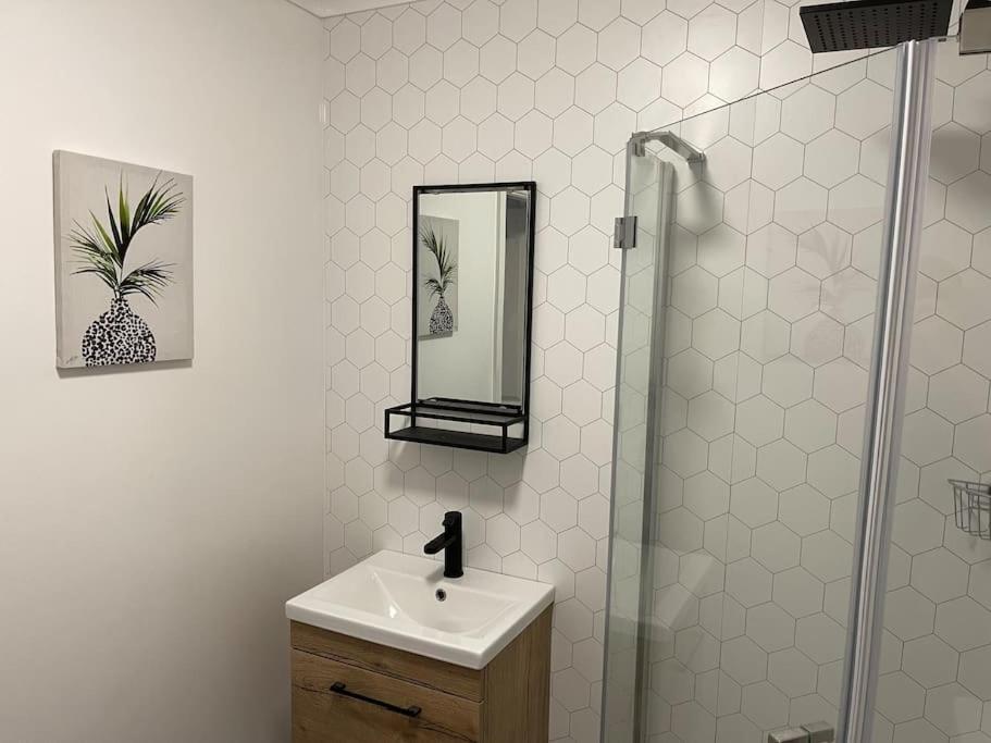Two-Bedroom Apartment photo 2