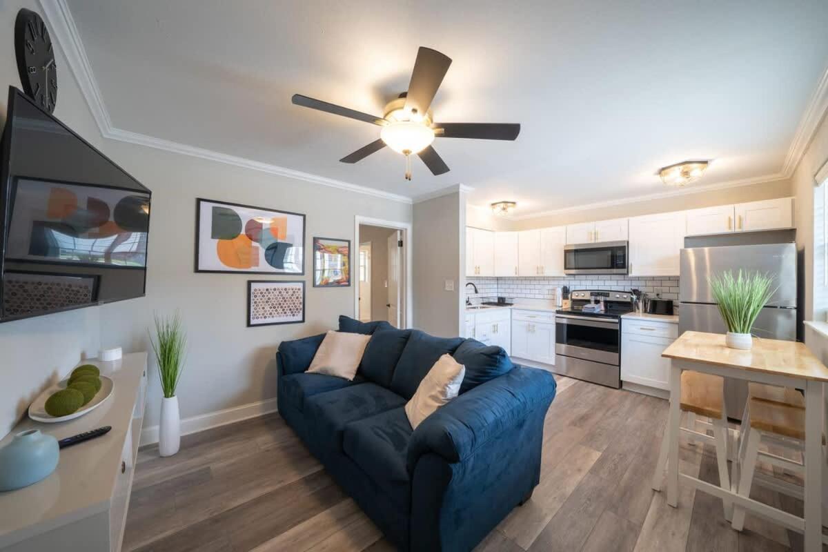 Apartment photo 1