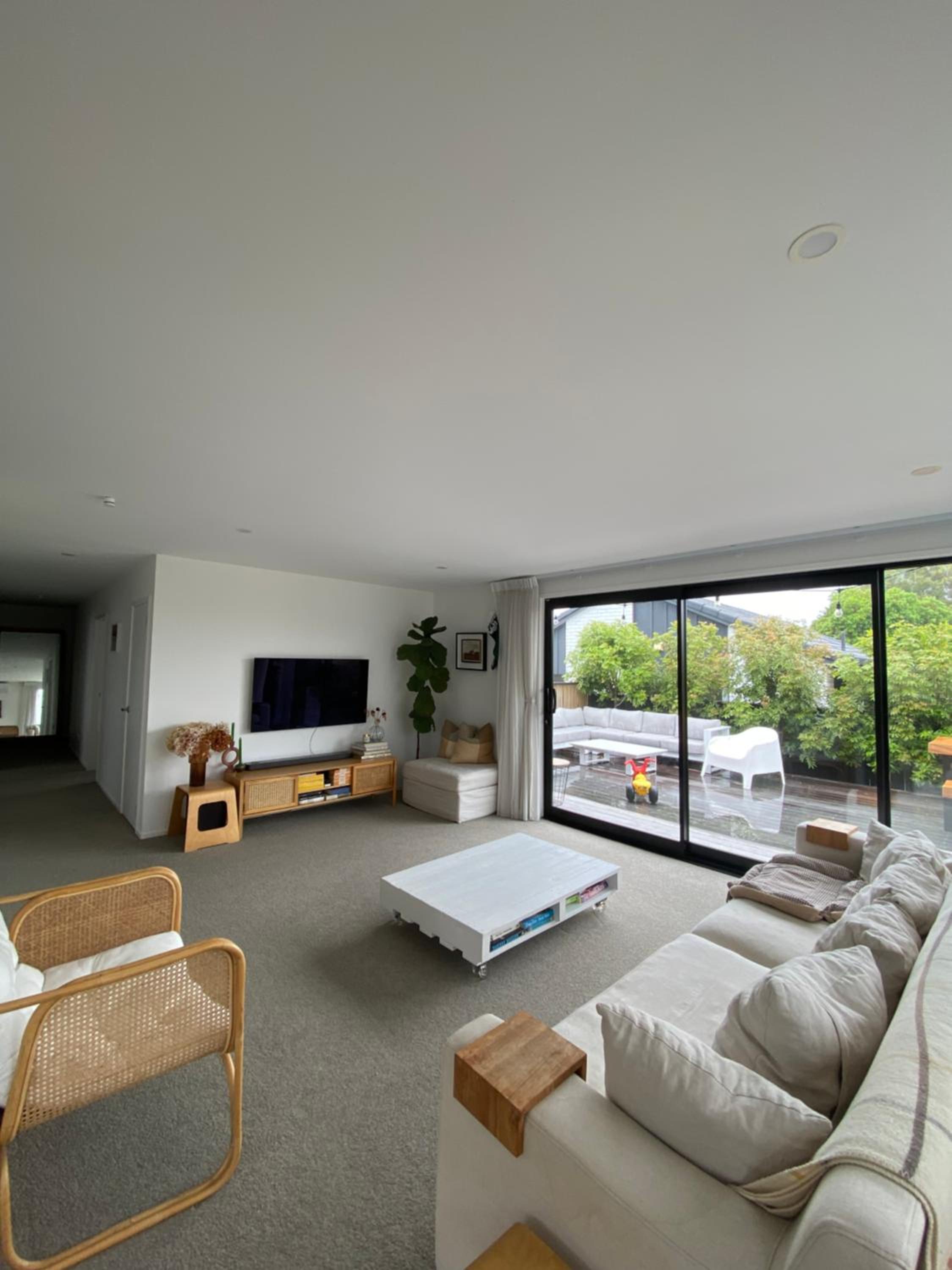 Three-Bedroom House photo 1