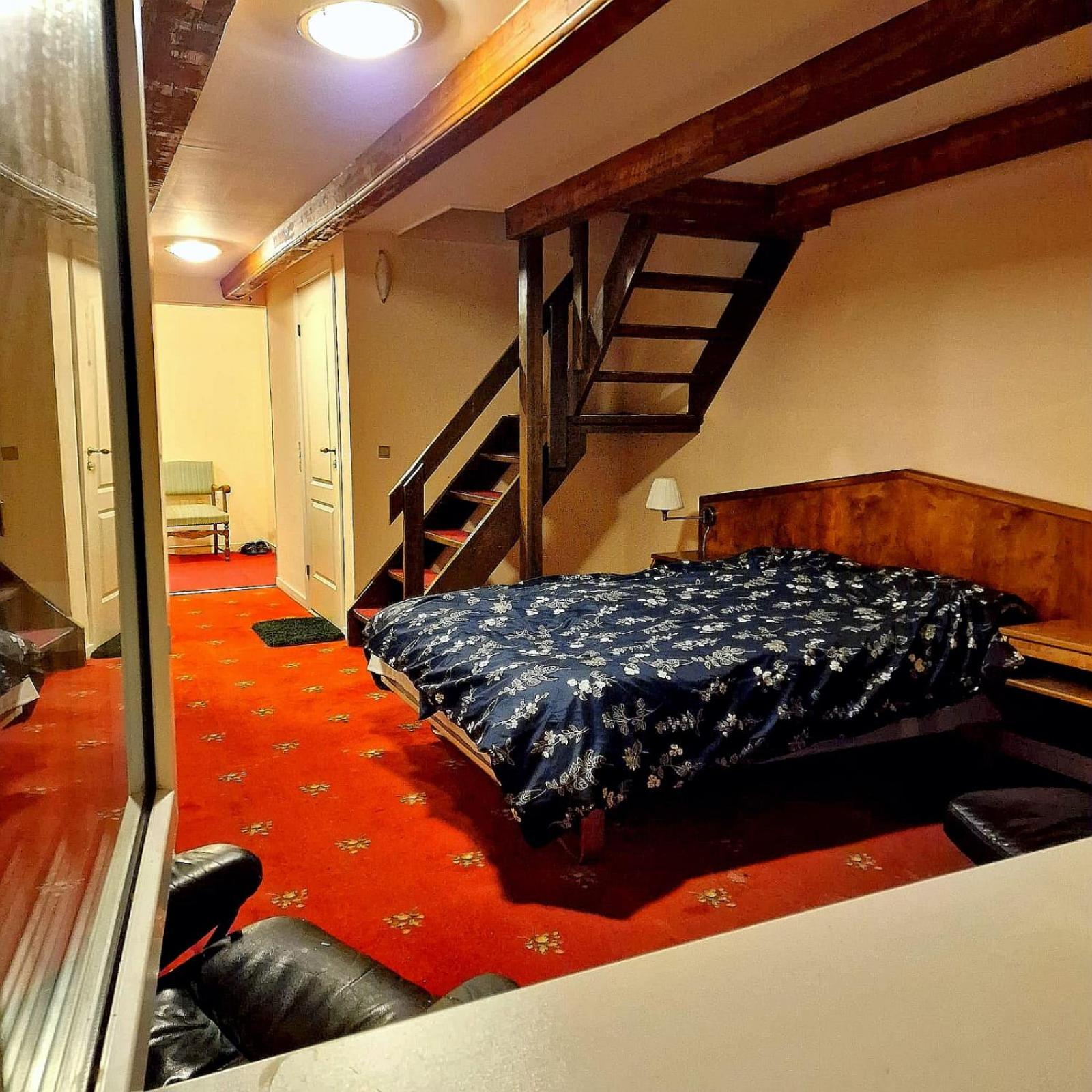 Double Room with Private Bathroom photo 1