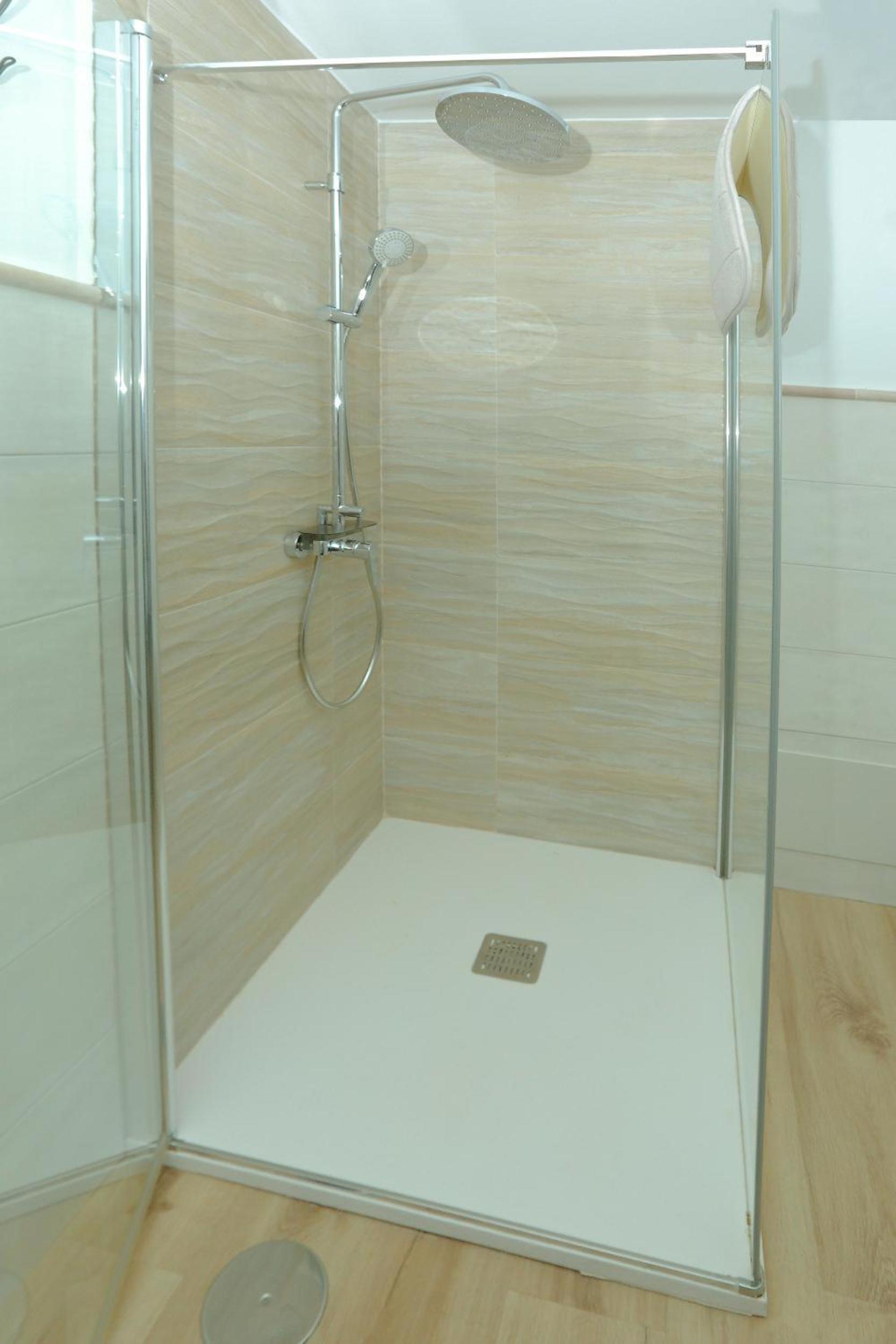 Villa photo 2