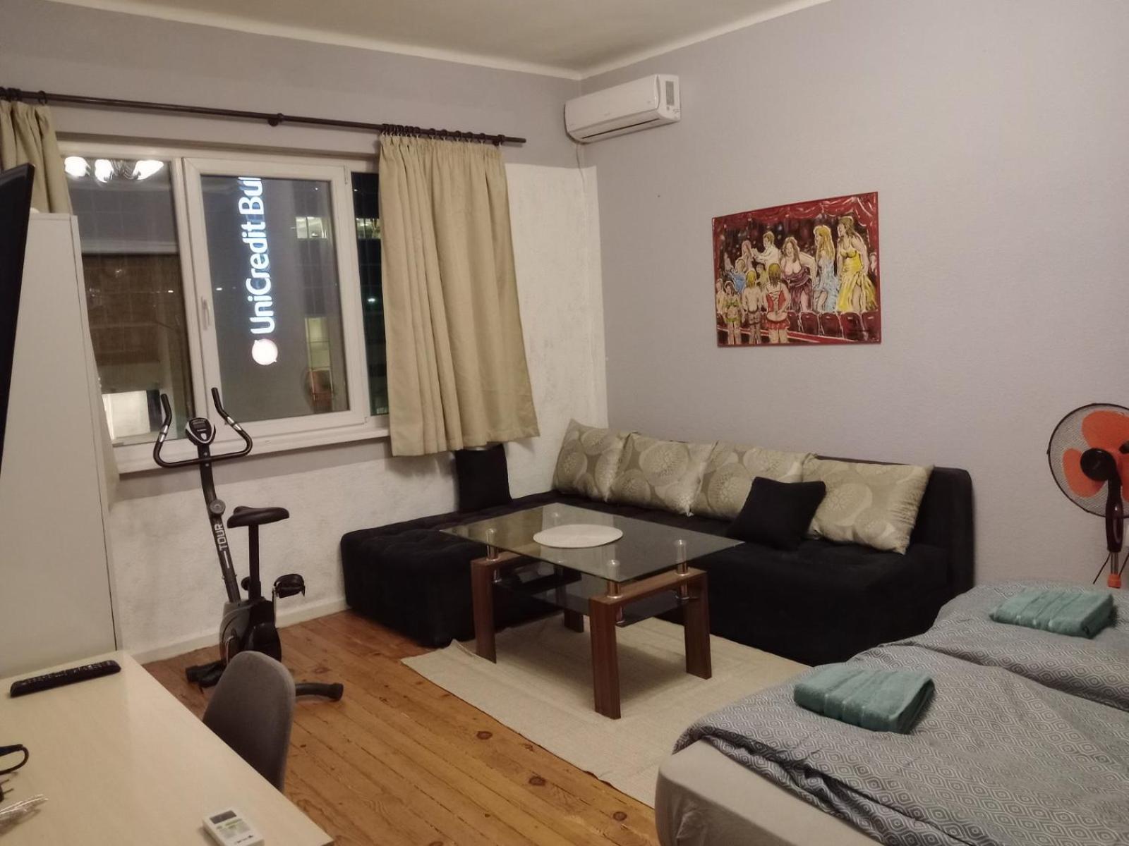 Family Studio