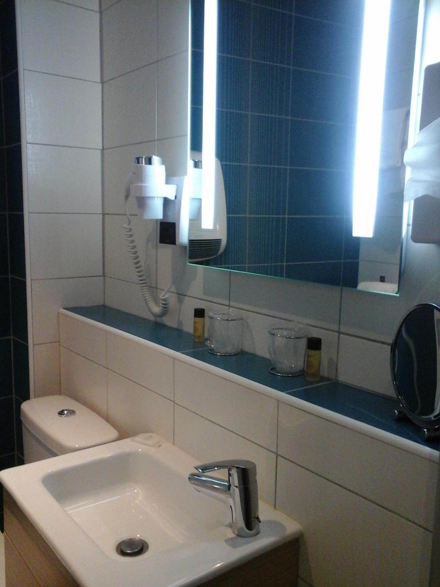 Classic Double Room - Photo 4