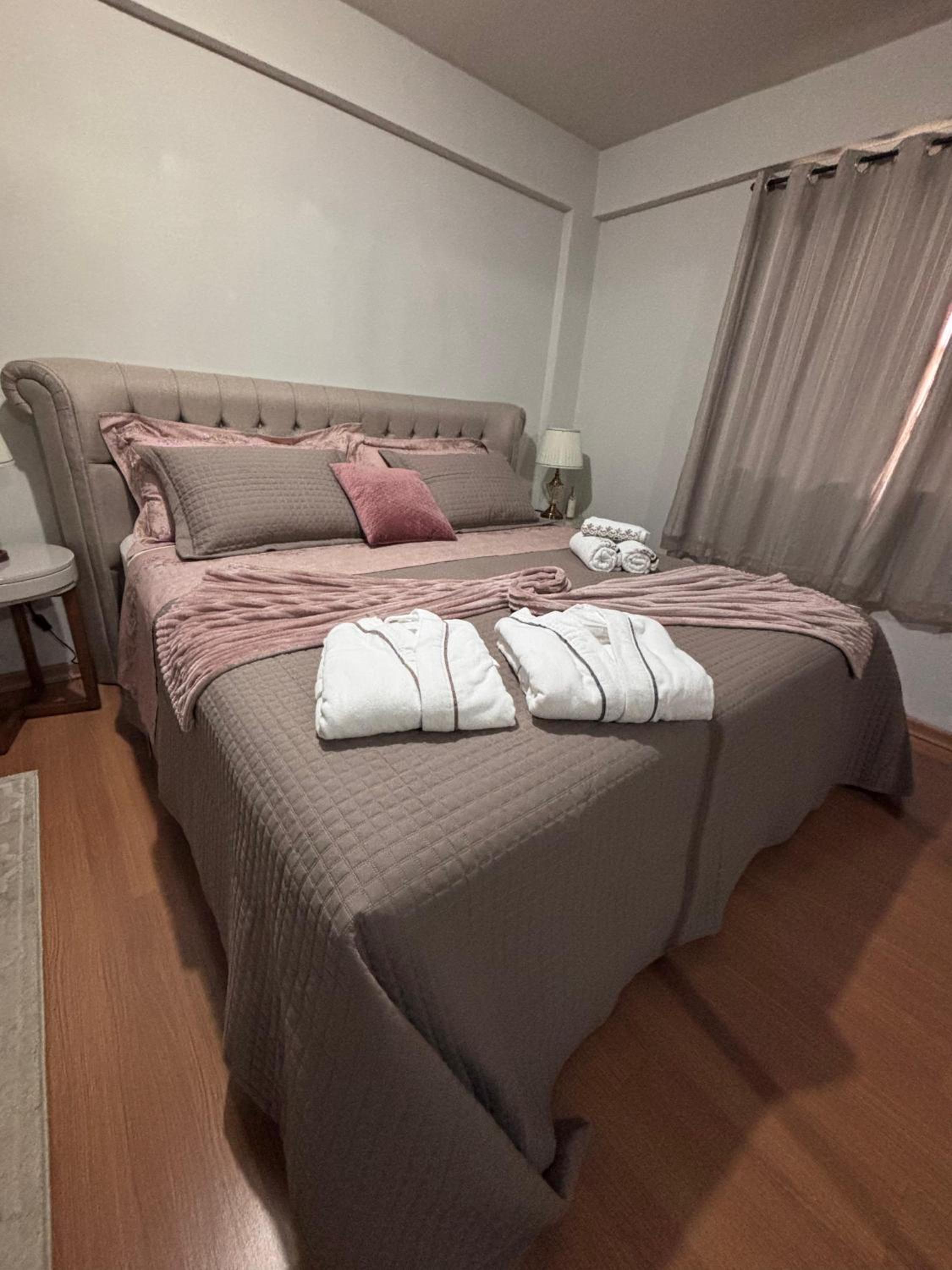 Two-Bedroom House photo 3